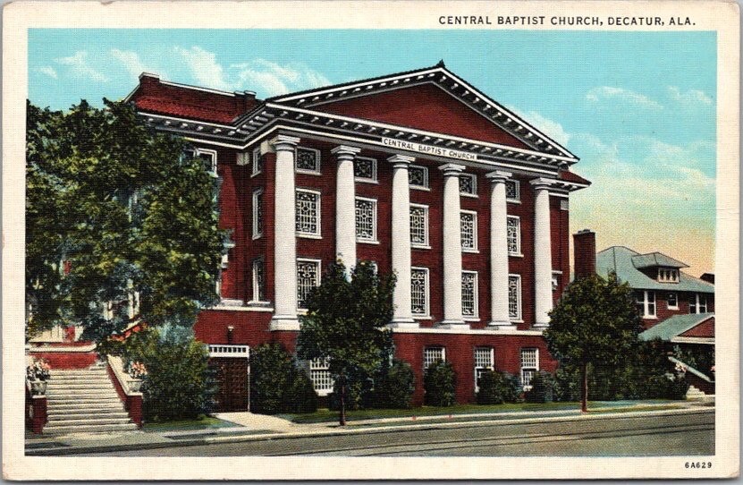 c1930s DECATUR, Alabama Postcard "CENTRAL BAPTIST CHURCH" Curteich / Unused