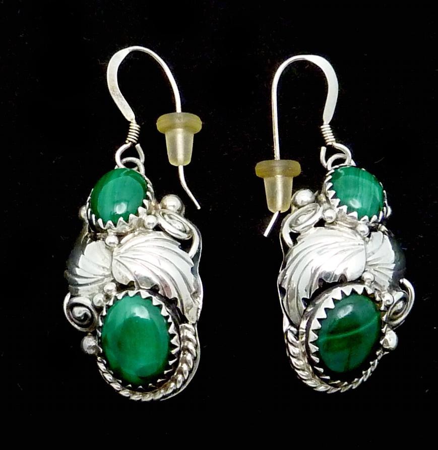 Vintage Sampson Yazzie Sterling Silver Malachite Pierced Dangle Earrings 27586 Vintage Sampson Yazzie Sterling Silver Malachite Pierced Dangle Earrings 27586