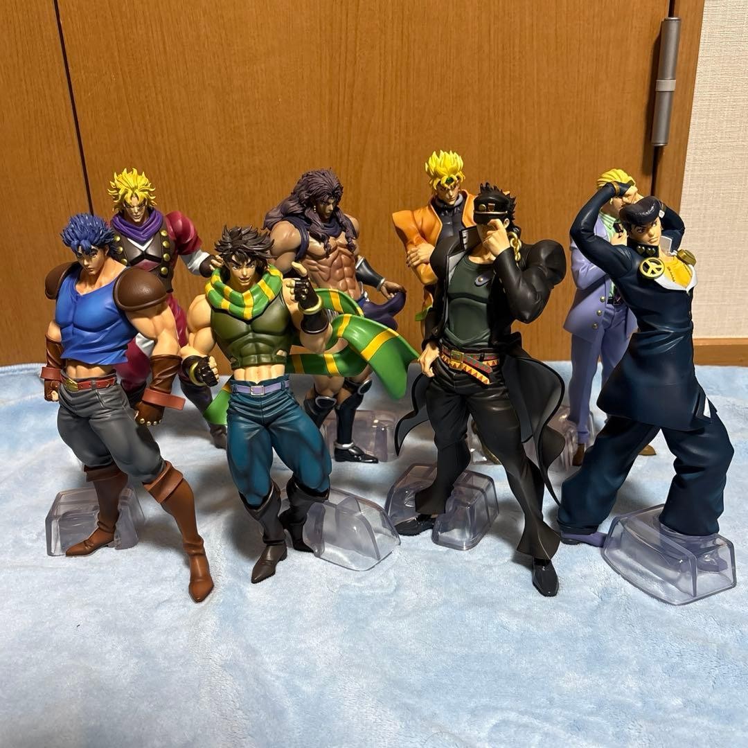 JoJo's Bizarre Adventure Mometria Figure Set of 8 Authentic Collectible Japan JoJo's Bizarre Adventure Mometria Figure Set of 8 Authentic Collectible Japan