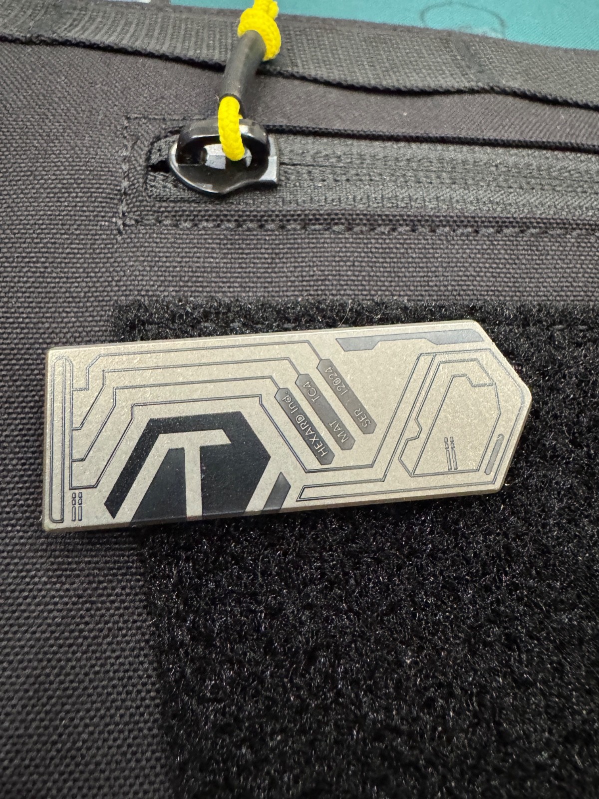 Hexard titanium pry bar patch hook-back Taiwan made 2nd gen very rare Hexard titanium pry bar patch hook-back Taiwan made 2nd gen very rare