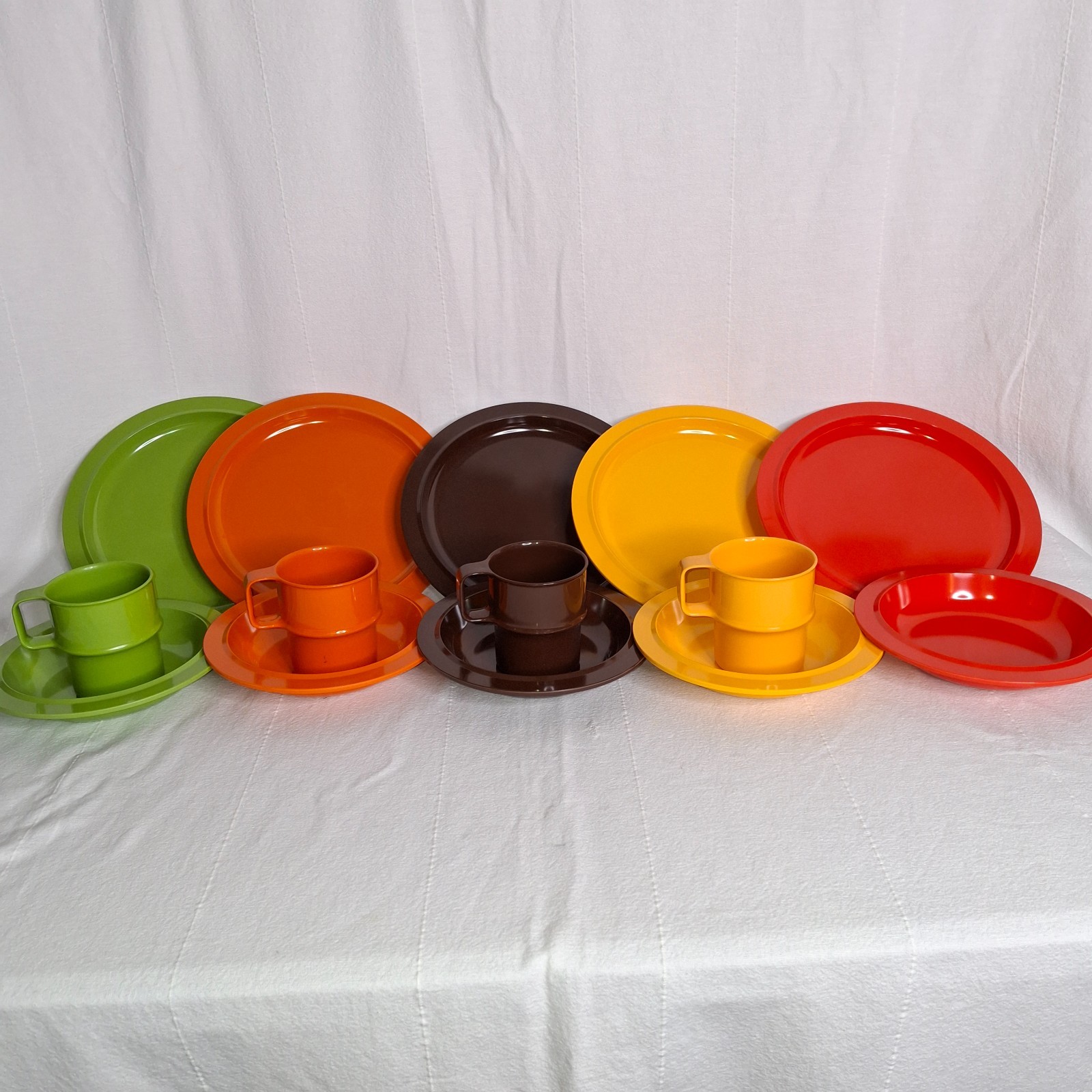 Vintage MCM Rosti Mepal Denmark Melamine 5 Plates 5 Bowls 4 Cups Mugs 14 Pcs Lot