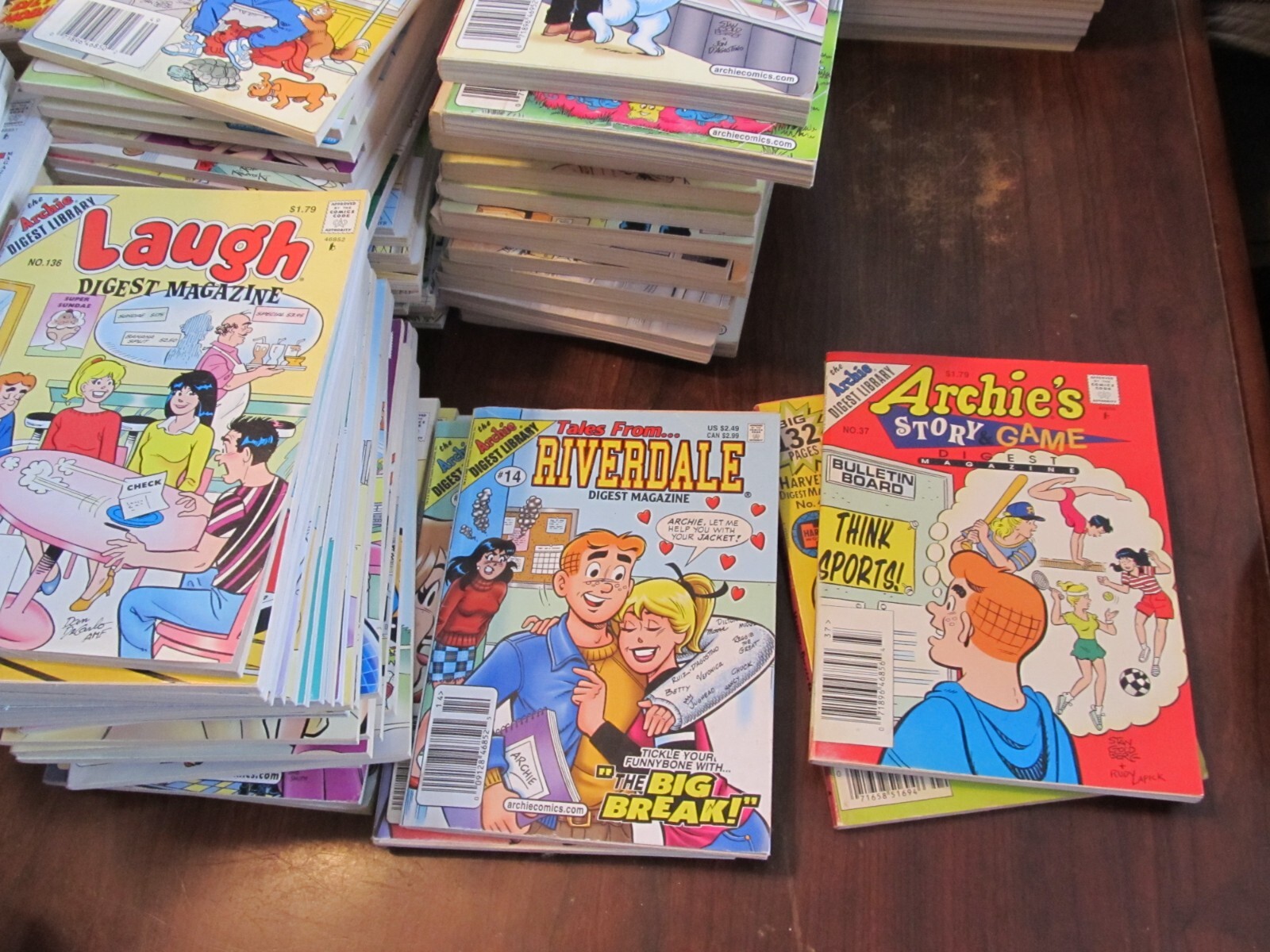 Archie's Digest Library Comic Magzines Jughead, Betty Veronica, You Choose Pick Archie's Digest Library Comic Magzines Jughead, Betty Veronica, You Choose Pick