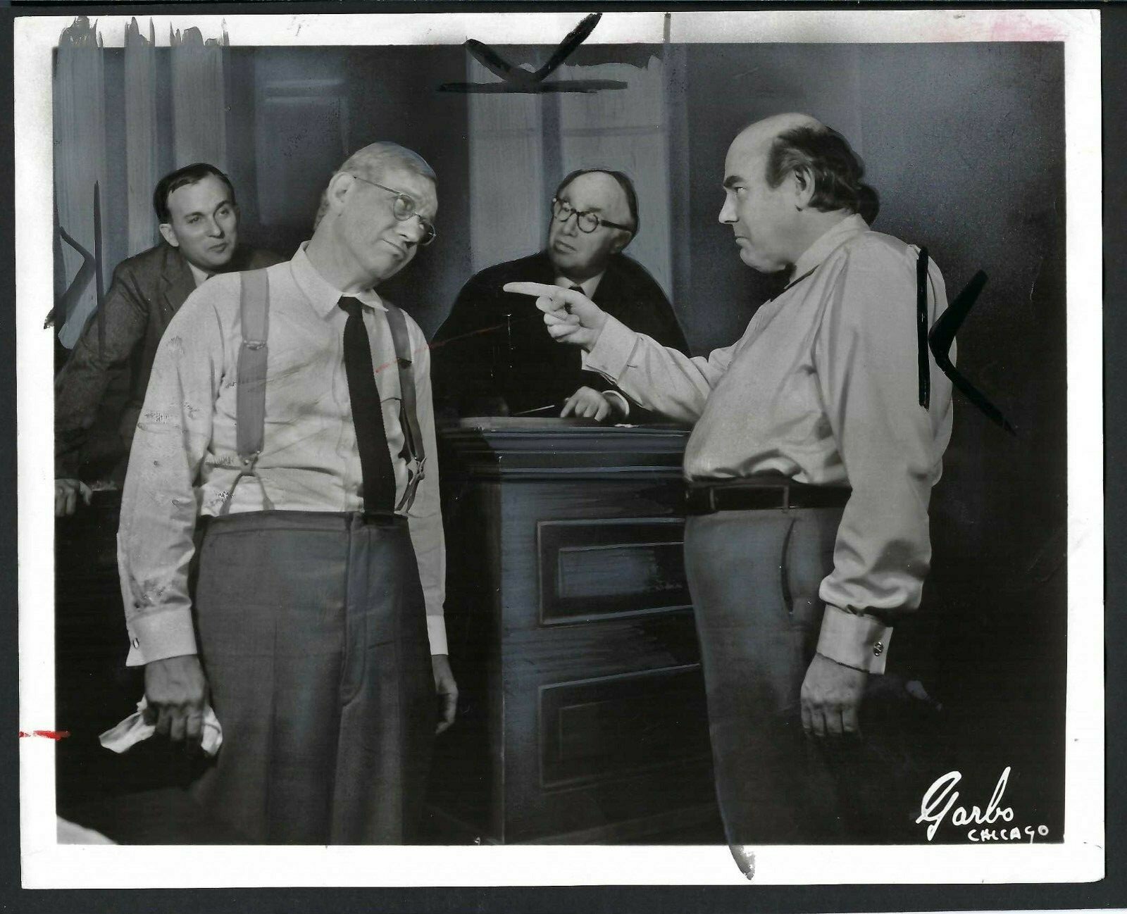 UNKNOW HOLLYWOOD ACTORS VINTAGE ORIGINAL PHOTO 1956 STUNNING MOVIE FILM SCENE UNKNOW HOLLYWOOD ACTORS VINTAGE ORIGINAL PHOTO 1956 STUNNING MOVIE FILM SCENE