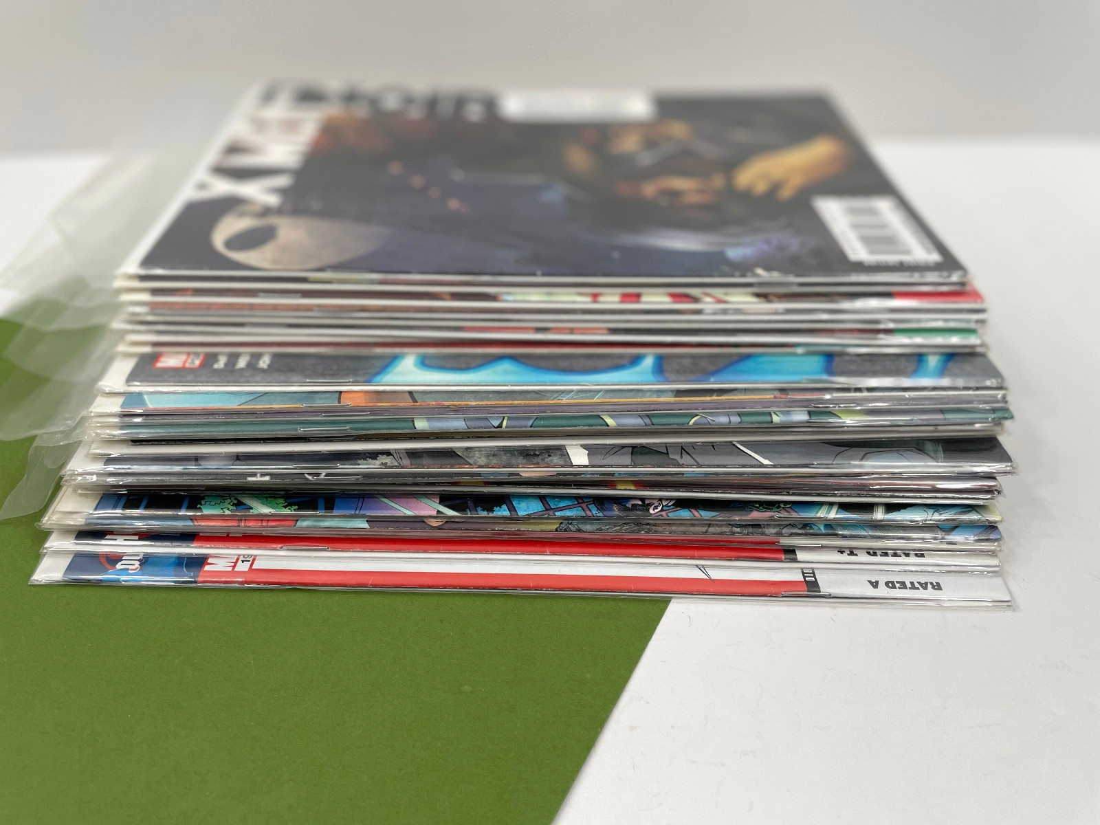 Marvel New X Men 2004-2005 Issue 1-16 18 19  All New X Men Noir Lot of 24 Comics