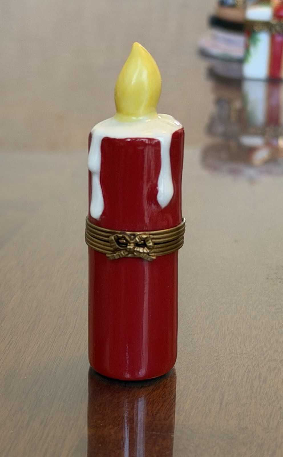 LIMOGES FRANCE BOX - CHRISTMAS - ROCHARD - RED CANDLE & YELLOW FLAME LIMOGES FRANCE BOX - CHRISTMAS - ROCHARD - RED CANDLE & YELLOW FLAME