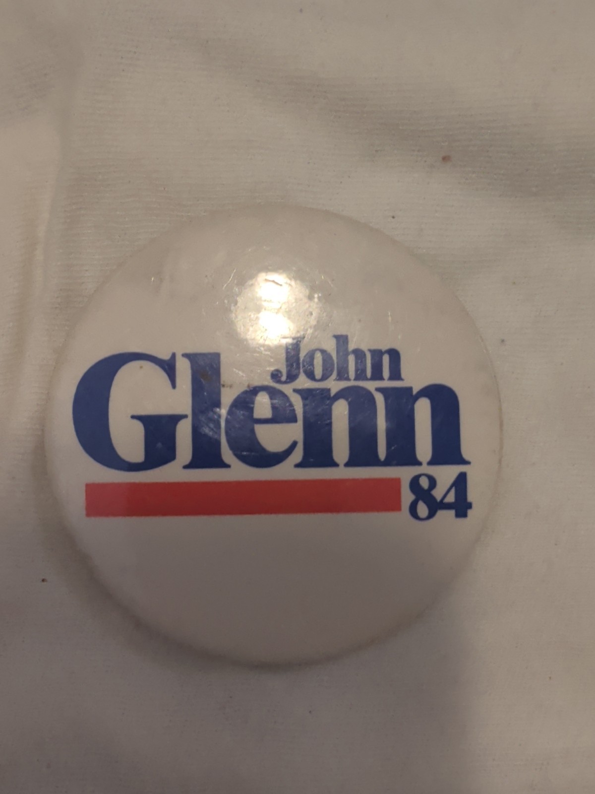JOHN GLENN 1984 Presidential Campaign Vintage Political Pinback Button JOHN GLENN 1984 Presidential Campaign Vintage Political Pinback Button