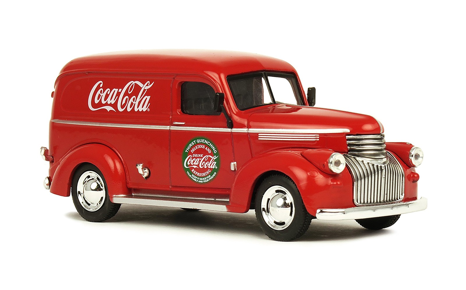 1/43 1:43 1945 Panel Delivery Van Coca-Cola Tractor Trailer Model Red 1/43 1:43 1945 Panel Delivery Van Coca-Cola Tractor Trailer Model Red
