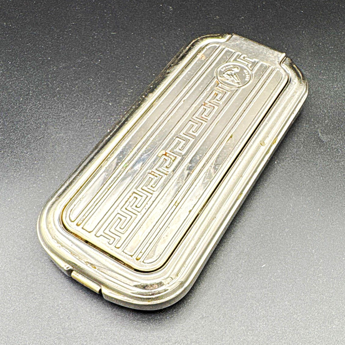 Vintage Rolzo DeLuxe Razor Blade Sharpener/Strop in Metal Case, Pocket Size Vintage Rolzo DeLuxe Razor Blade Sharpener/Strop in Metal Case, Pocket Size