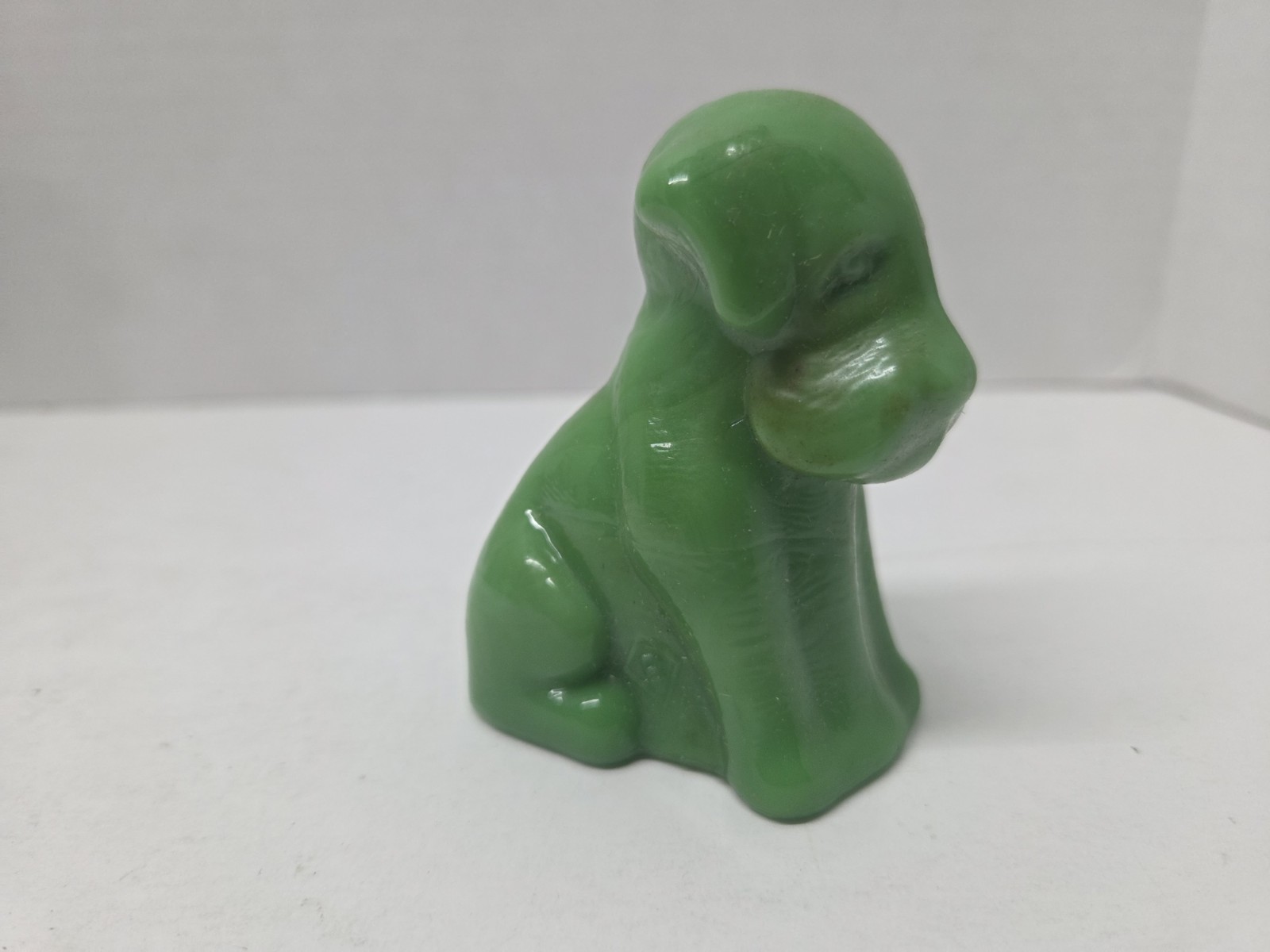 Vtg Pooch The Dog Boyd Wintergreen Glass Marked B Vtg Pooch The Dog Boyd Wintergreen Glass Marked B