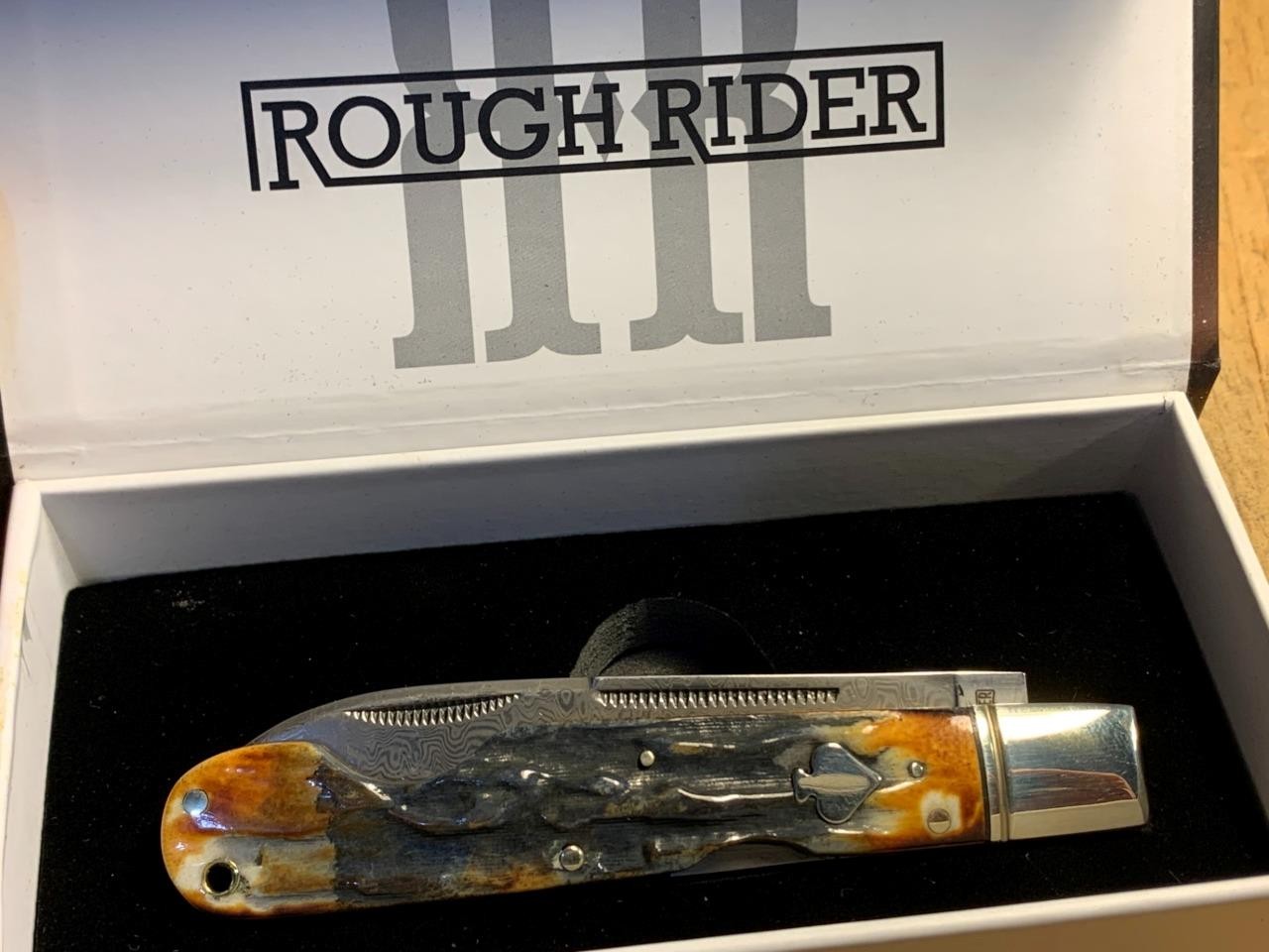 Rough Rider Cinnamon Bone Damascus Mid-Lock 4 1/2" Pocketknife RR2524 Rough Rider Cinnamon Bone Damascus Mid-Lock 4 1/2" Pocketknife RR2524