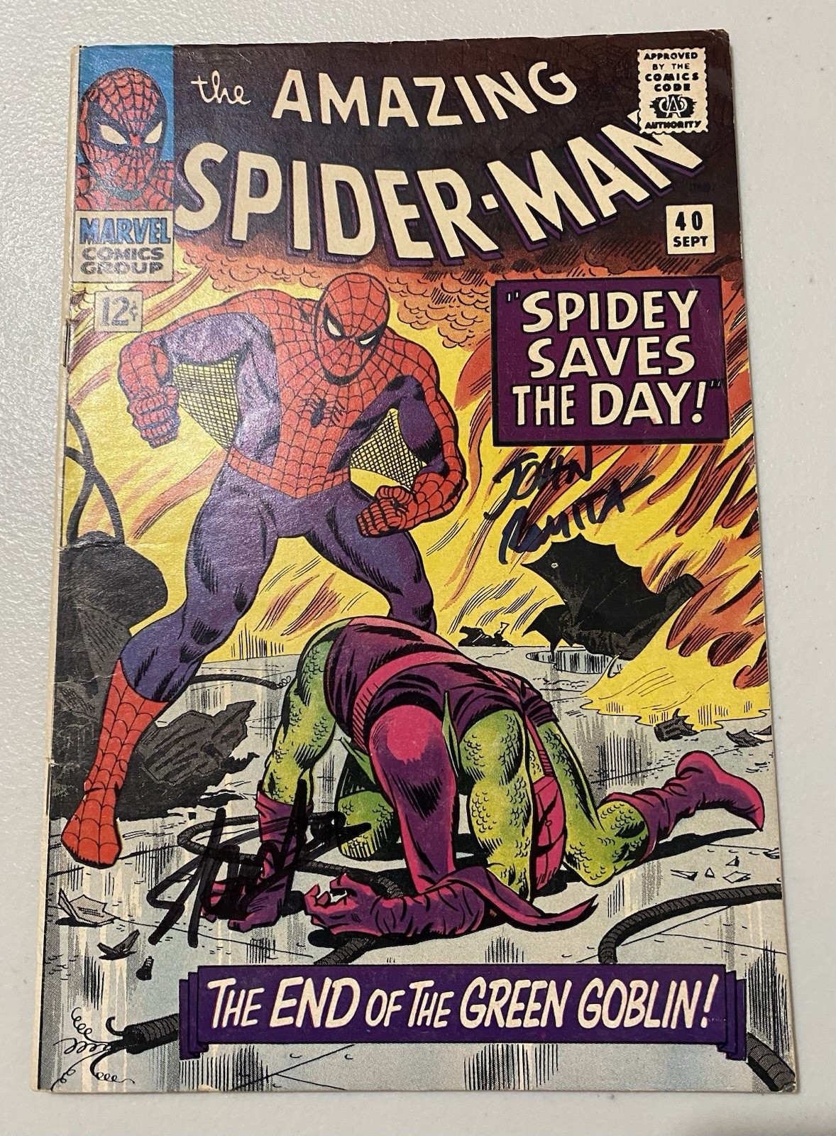 Amazing Spider-Man #40 Signed Stan Lee & John Romita Sr 1966 Fine 6.0 Classic Amazing Spider-Man #40 Signed Stan Lee & John Romita Sr 1966 Fine 6.0 Classic