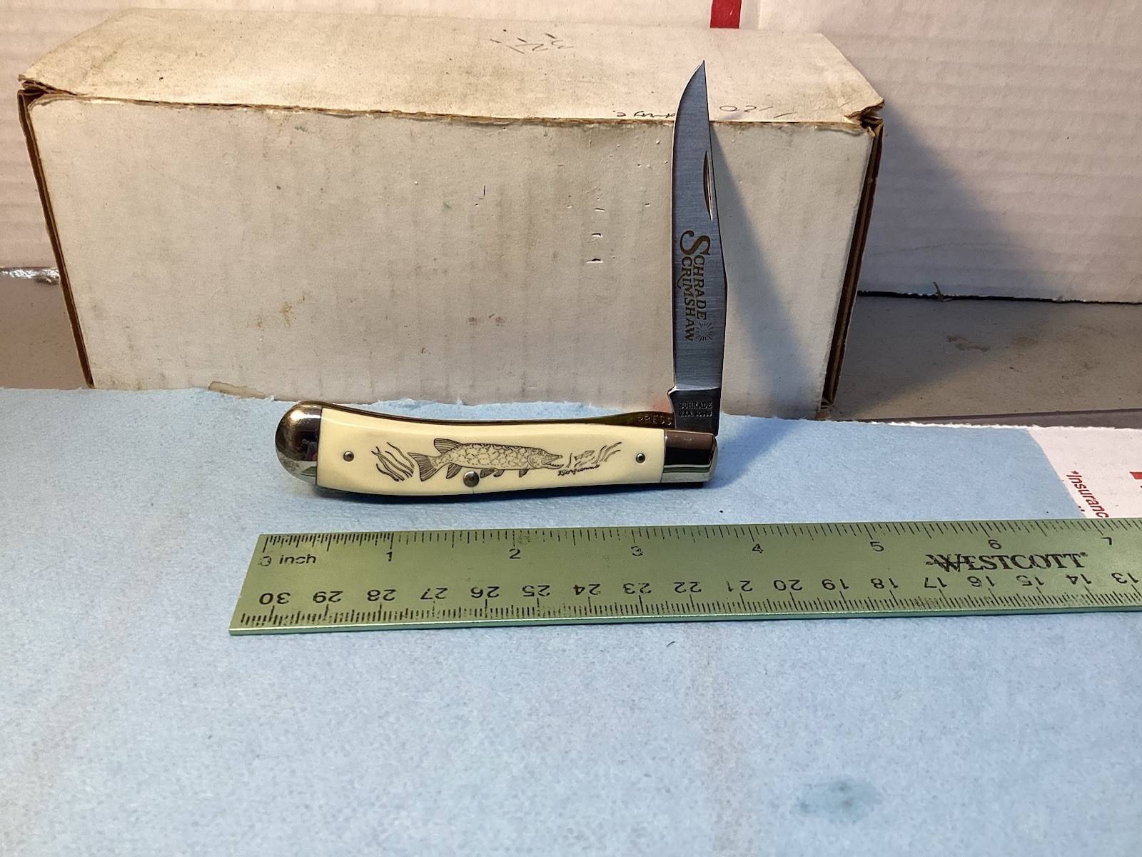 VTG. Schrade USA SC503 Scrimshaw Rare Pickerel Liner Lock Trapper. Unused