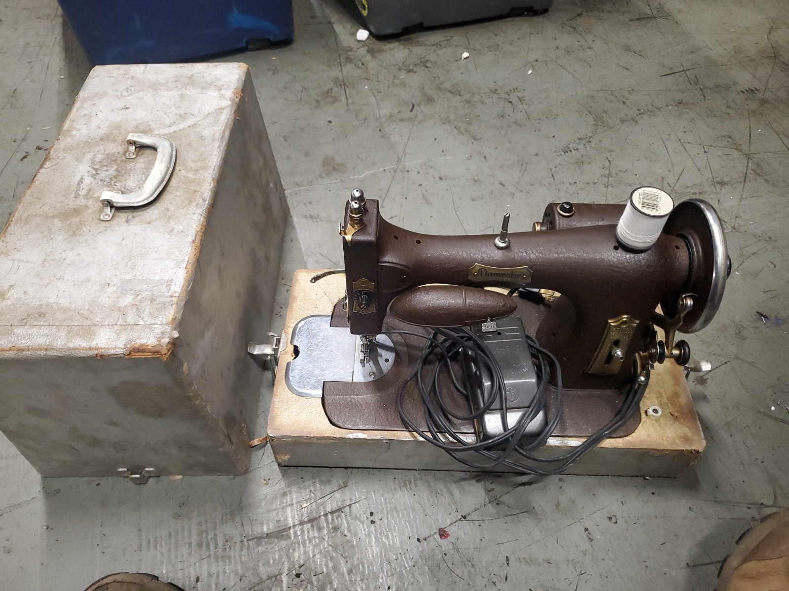 Vintage Domestic Rotary Sewing Machine Series 153 Vintage Domestic Rotary Sewing Machine Series 153