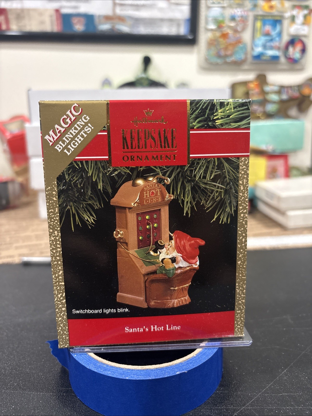 1991 HALLMARK KEEPSAKE CHRISTMAS ORNAMENT SANTA'S HOT LINE MAGIC BLINKING LIGHTS 1991 HALLMARK KEEPSAKE CHRISTMAS ORNAMENT SANTA'S HOT LINE MAGIC BLINKING LIGHTS