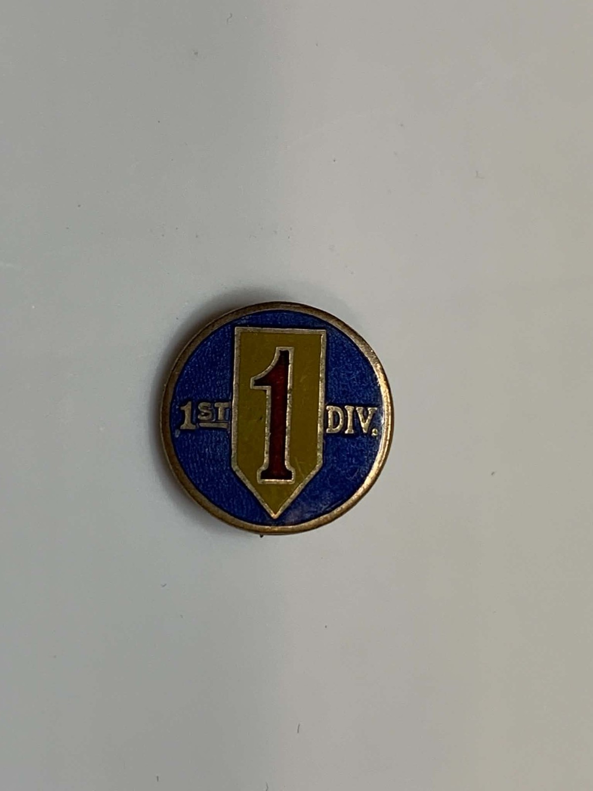 Original WW1 US Army 1st Division Veteran's Pin Original WW1 US Army 1st Division Veteran's Pin