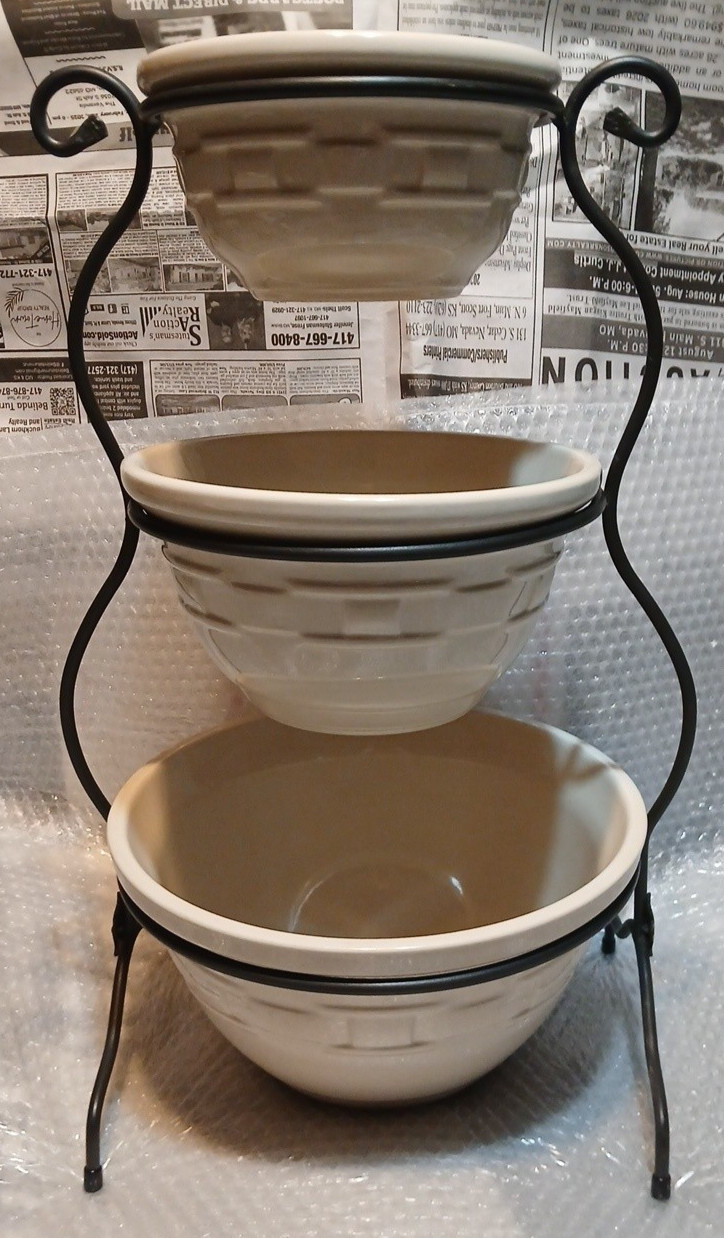 Longaberger Wrought Iron 3 Tiered MIXING BOWL STAND Holds 6" 8" 10" Bowls 18" H Longaberger Wrought Iron 3 Tiered MIXING BOWL STAND Holds 6" 8" 10" Bowls 18" H