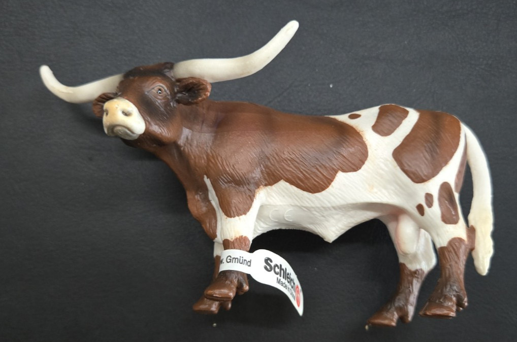 Schleich 13275 Texas Longhorn Bull – Retired – Farm Animal Figurine – Hand Paint Schleich 13275 Texas Longhorn Bull – Retired – Farm Animal Figurine – Hand Paint