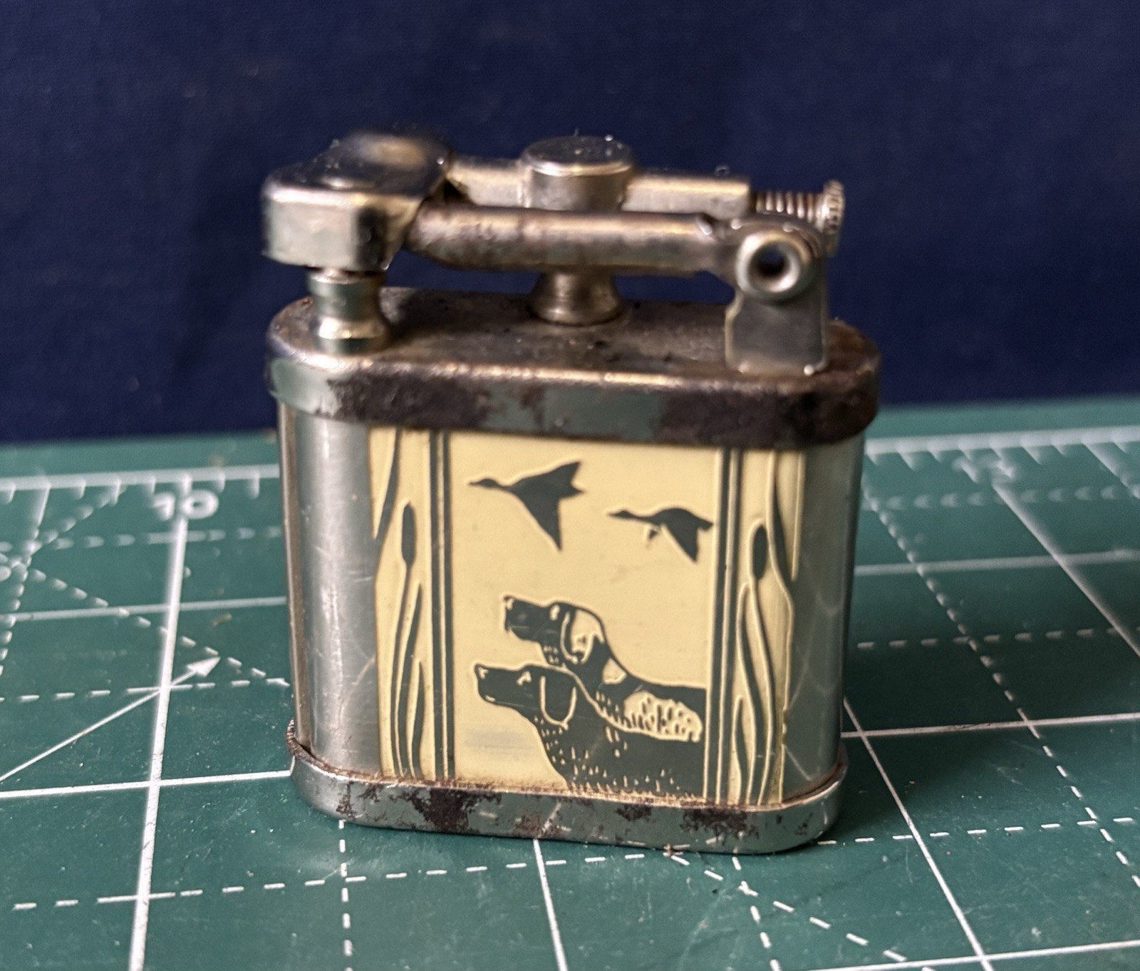 Vintage 1930s Rare Hunting Dog Lighter 