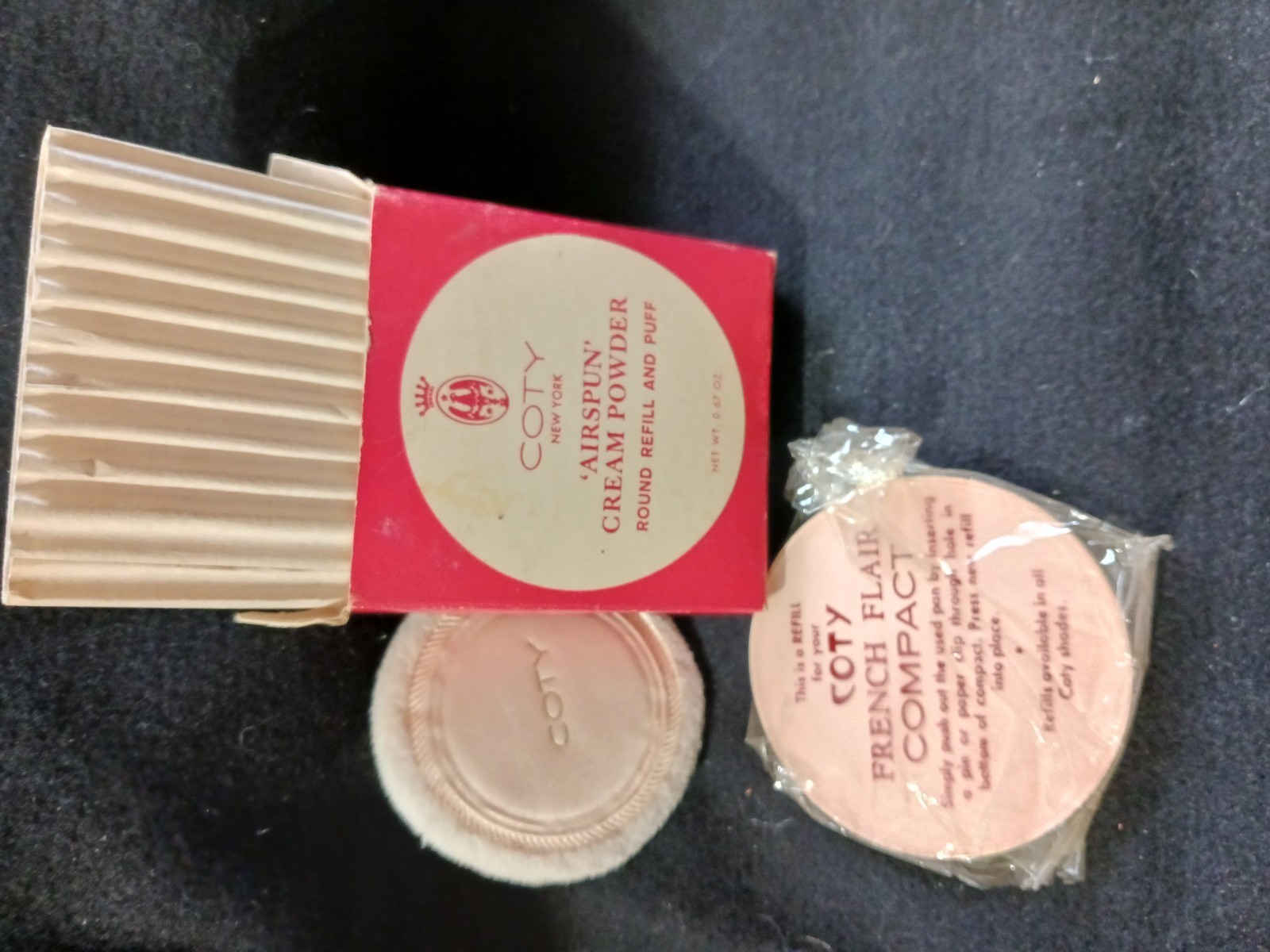 Vintage 1950s Coty Cosmetics 'Airspun' Cream Powder Refill w/Puff "Honey Beige" Vintage 1950s Coty Cosmetics 'Airspun' Cream Powder Refill w/Puff "Honey Beige"