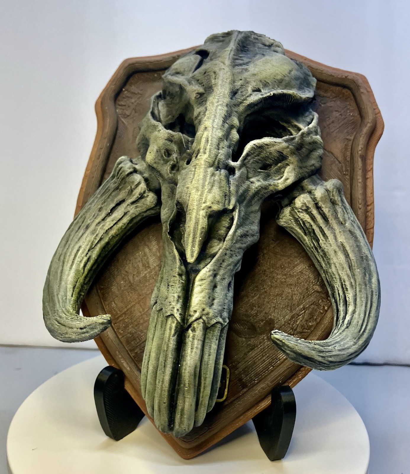Star Wars Mandalorian Mythosaur Skull Wall Mount Plaque Boba Fett Star Wars Mandalorian Mythosaur Skull Wall Mount Plaque Boba Fett