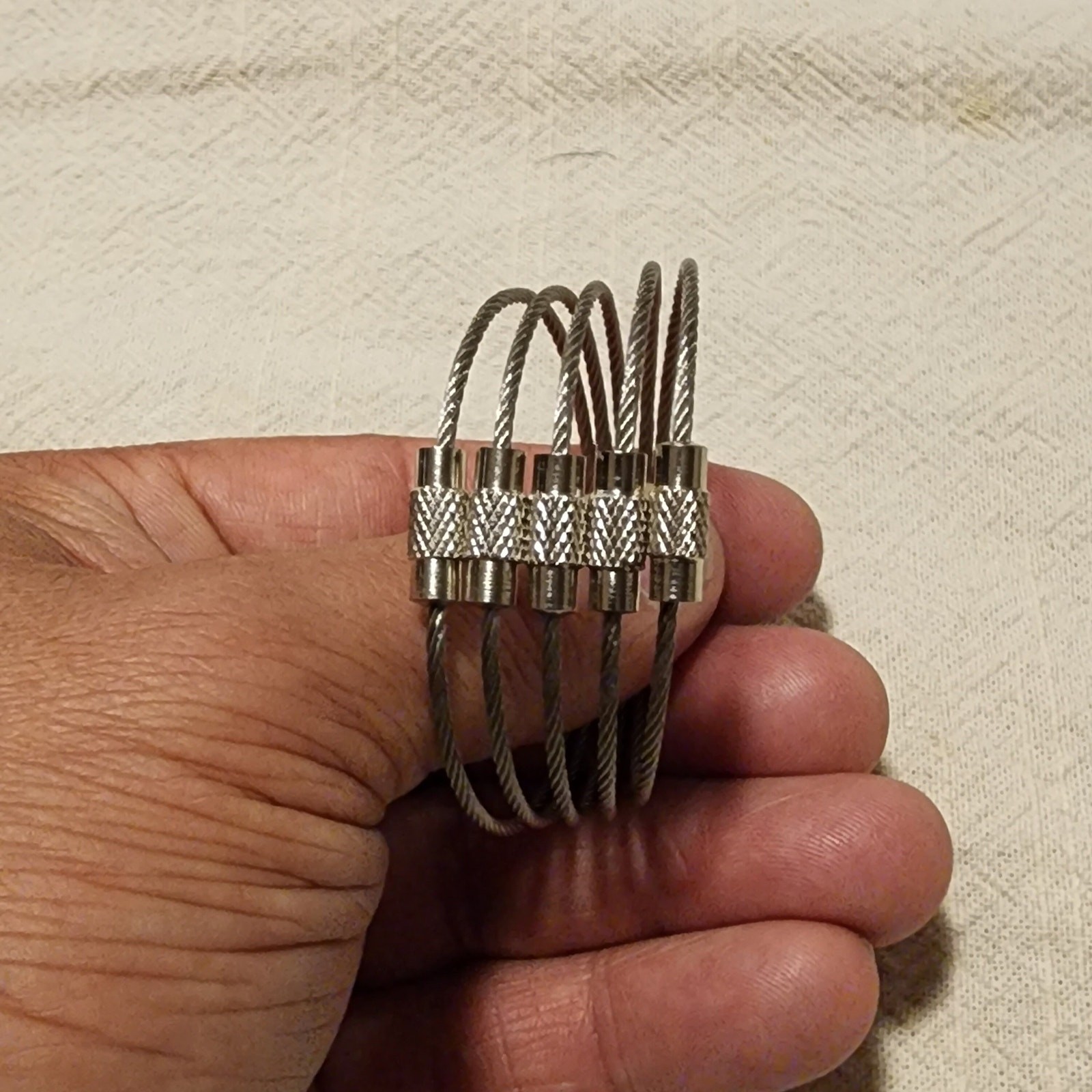 5x Stainless Steel Wire Keychain Ring Cable Clasp Key Luggage Tags Loop 2mm 5x Stainless Steel Wire Keychain Ring Cable Clasp Key Luggage Tags Loop 2mm