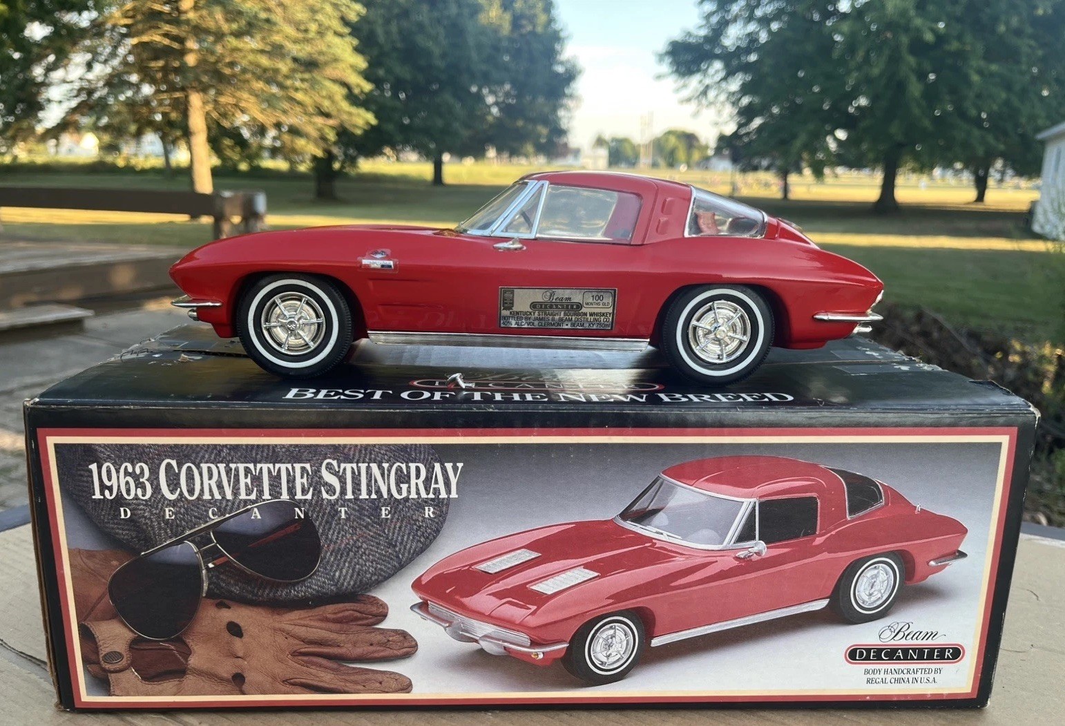 1963 Red Corvette Stingray  Jim Beam Decanter with box Convertible 