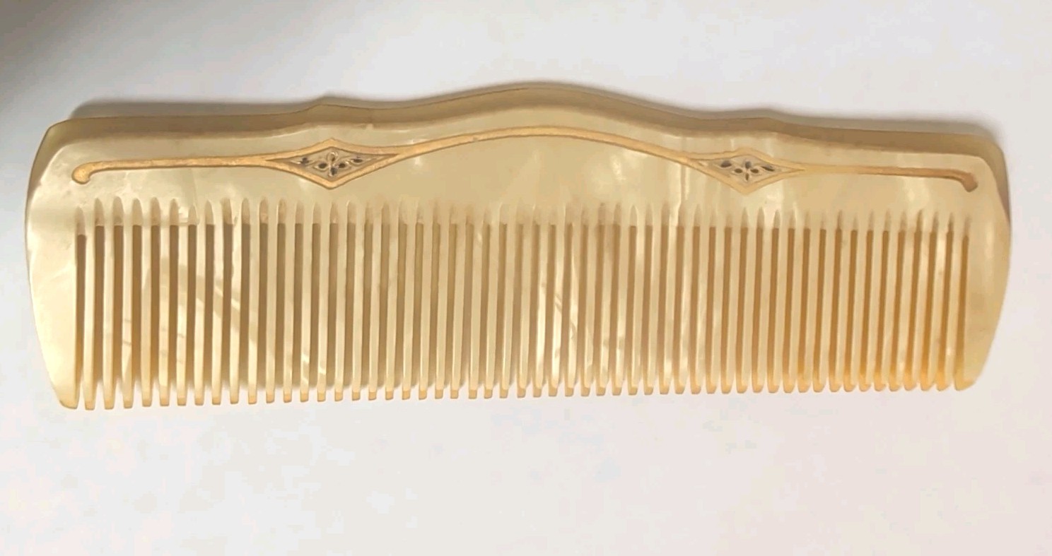Vintage Celluloid Pyralin Arlington 5" x 1 1/2" (widest Section) Hair Comb Vintage Celluloid Pyralin Arlington 5" x 1 1/2" (widest Section) Hair Comb