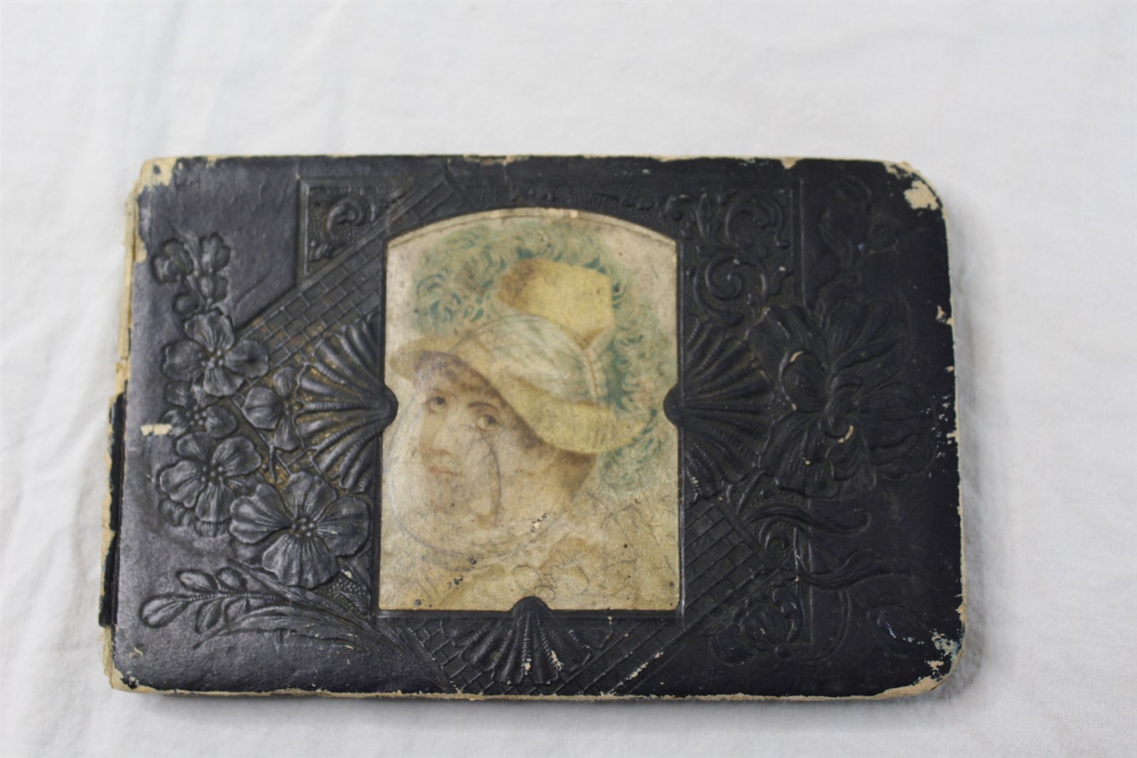 Antique 1897 Autograph Book Embossed Cover With Leather Applique Many Signatures