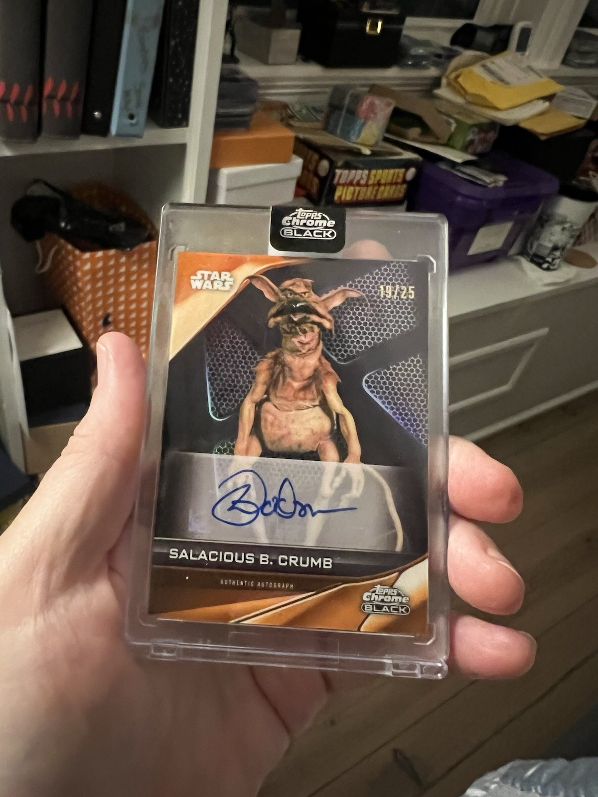 🔥2023 Topps Chrome Black Star Wars Salacious B. Crumb/ Paul Dodson Auto /25 🔥2023 Topps Chrome Black Star Wars Salacious B. Crumb/ Paul Dodson Auto /25