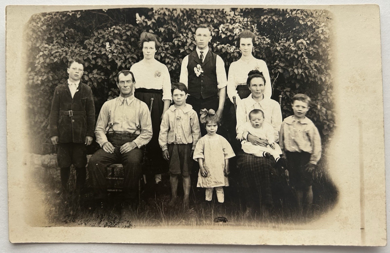 RPPC Real Photo Postcard Large Multi-Generational Family Group Outdoor Portrait