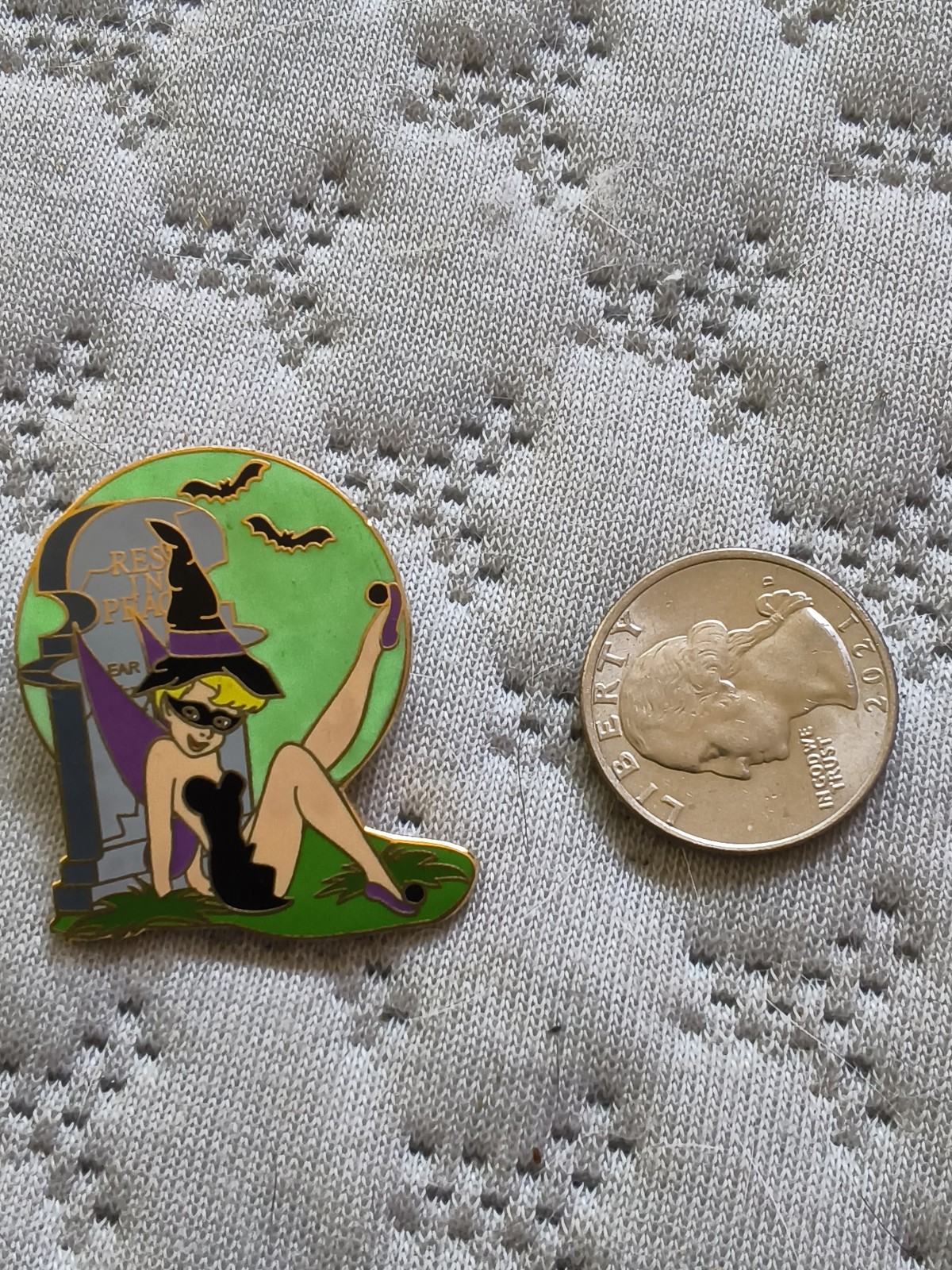 Disney Tinker Bell Fantasy Pin Halloween LE 100 Peter Pan Disney Tinker Bell Fantasy Pin Halloween LE 100 Peter Pan