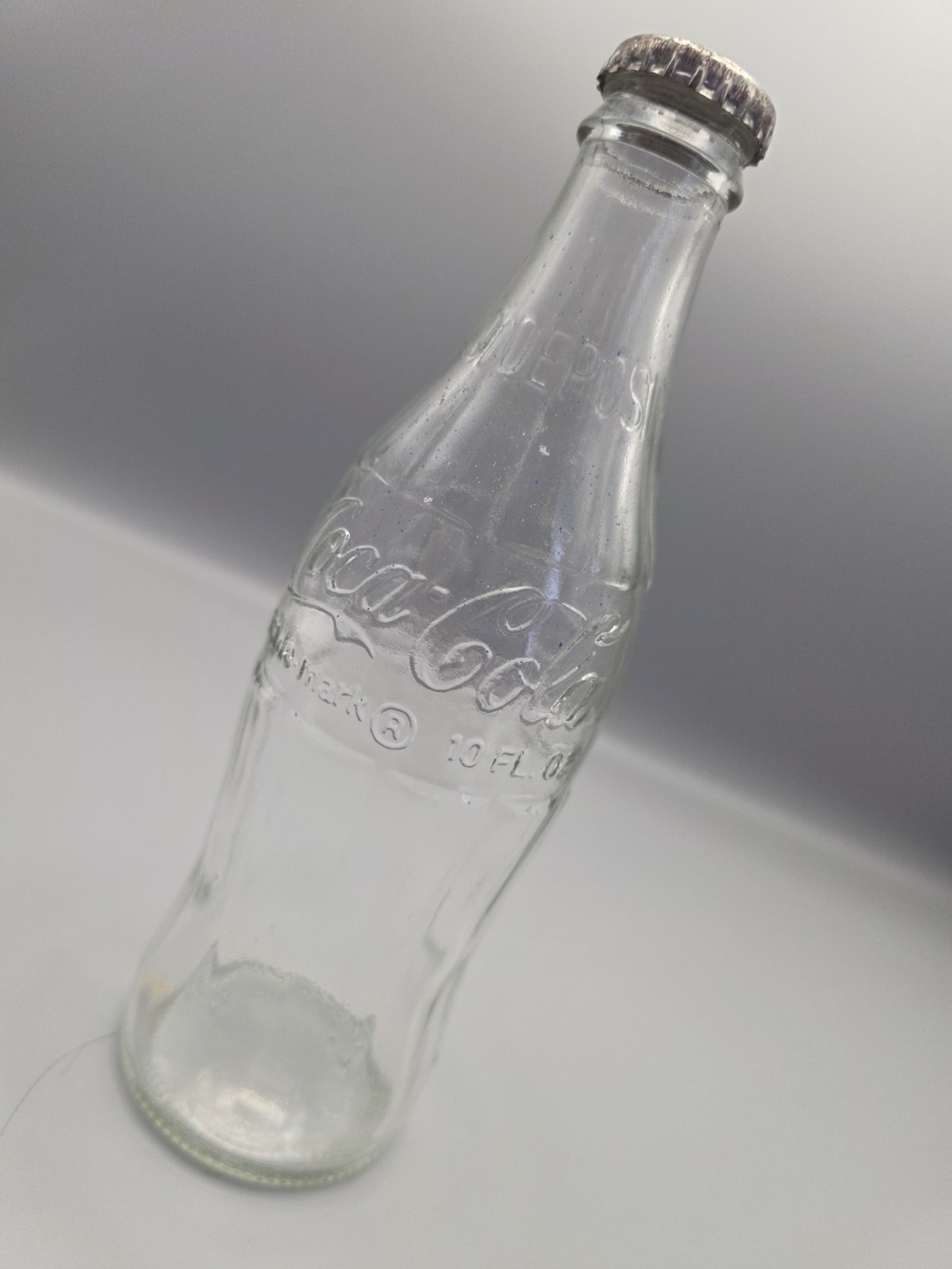 Vintage 1979 Coca-Cola 16 oz Clear Glass Bottle. No Deposit No Refill Vintage 1979 Coca-Cola 16 oz Clear Glass Bottle. No Deposit No Refill