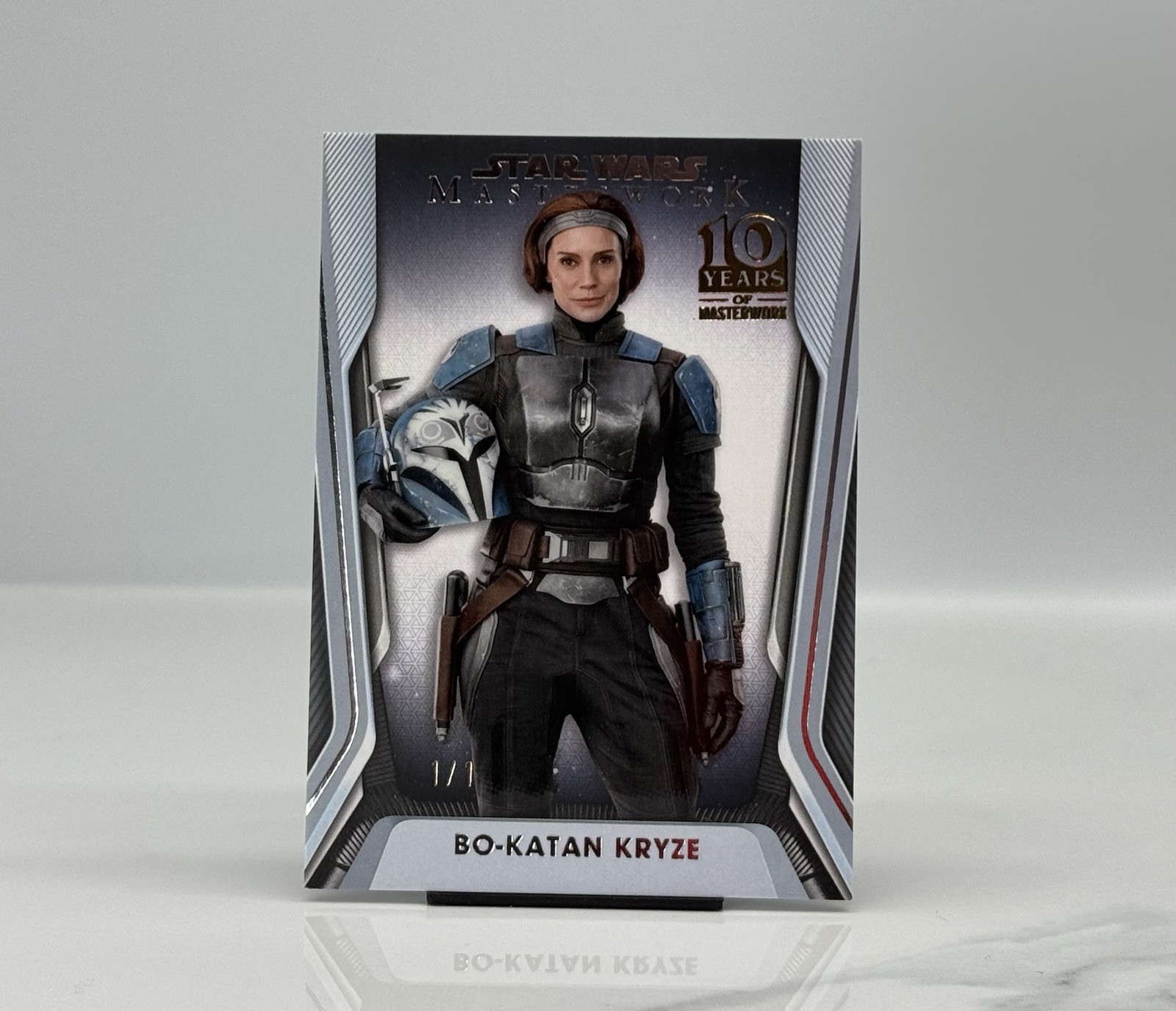 2025 Topps Star Wars Masterwork 17 Bo-Katan Kryze 10 Years Buyback 1/1 2025 Topps Star Wars Masterwork 17 Bo-Katan Kryze 10 Years Buyback 1/1