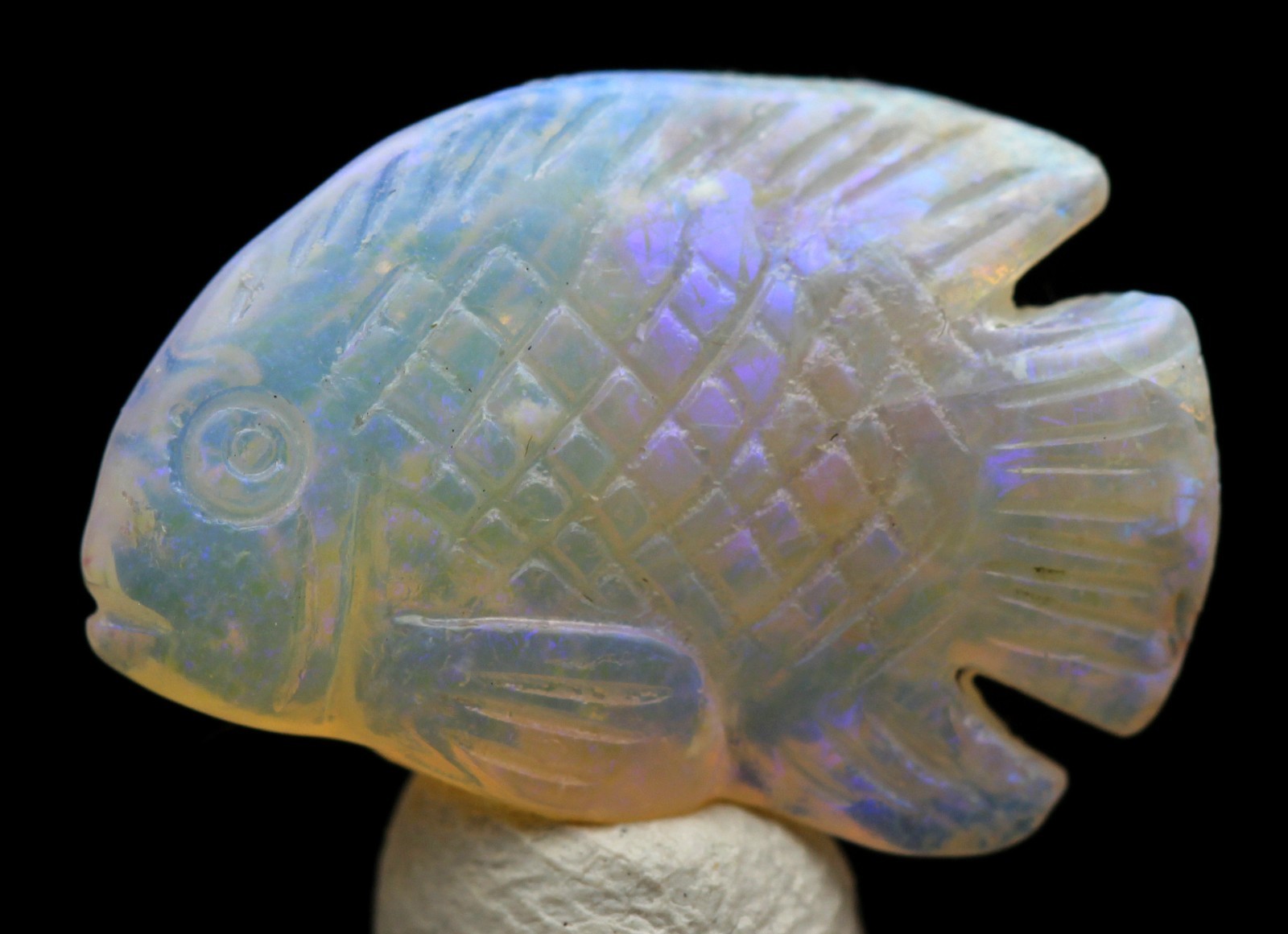 OPAL Carving FISH Hand Carved Polished Gemstone Sculpture AUSTRALIA BOULDER OPAL Carving FISH Hand Carved Polished Gemstone Sculpture AUSTRALIA BOULDER