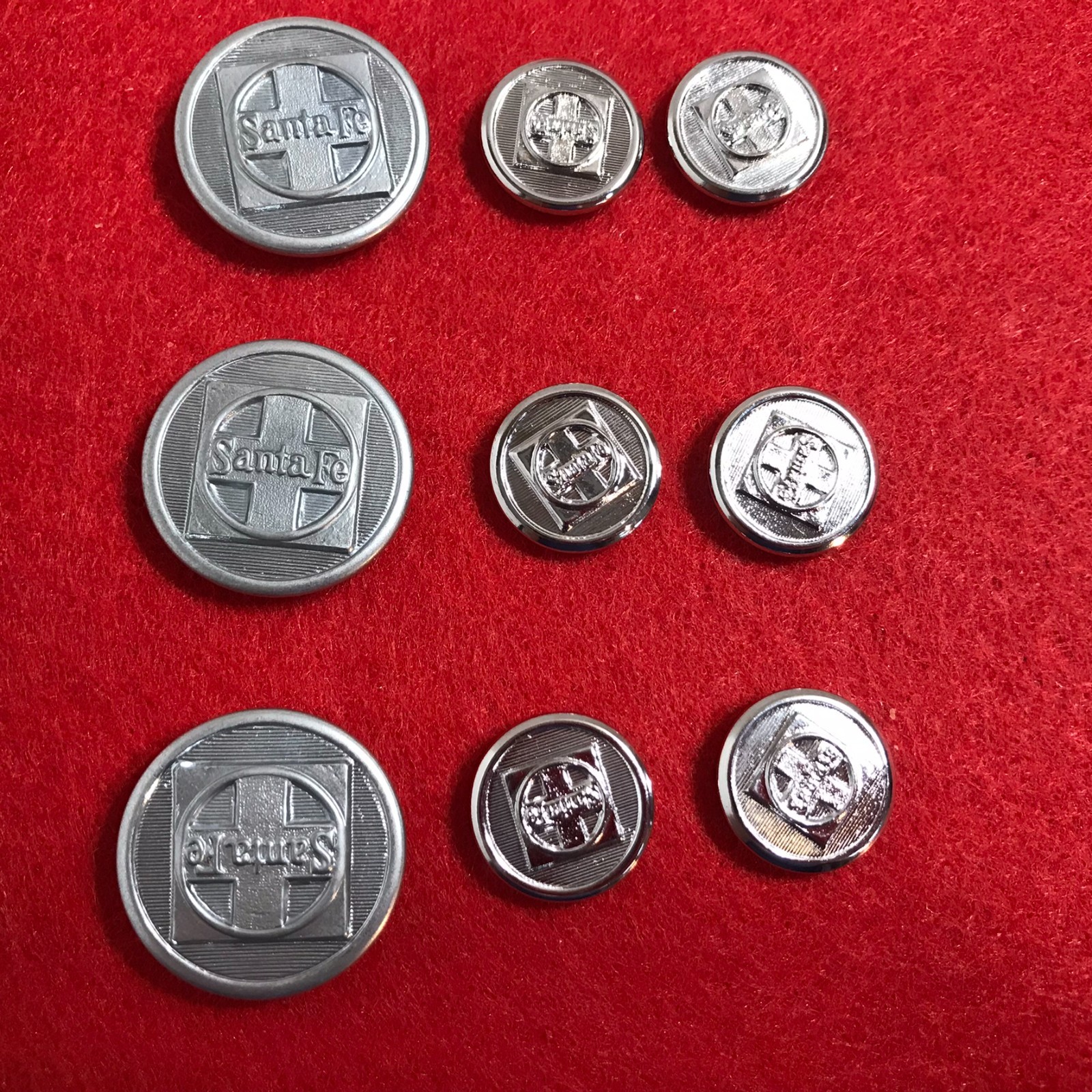 Vintage Santa Fe Railroad Uniform Buttons Lot of 9 Waterbury Conn 3 Lg 6 Sm Vintage Santa Fe Railroad Uniform Buttons Lot of 9 Waterbury Conn 3 Lg 6 Sm