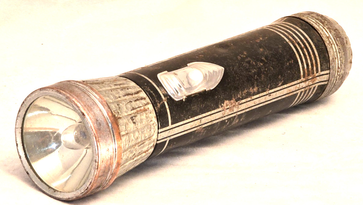 Eveready Vintage Flashlight 1950's Working Condition VERY COOL Eveready Vintage Flashlight 1950's Working Condition VERY COOL