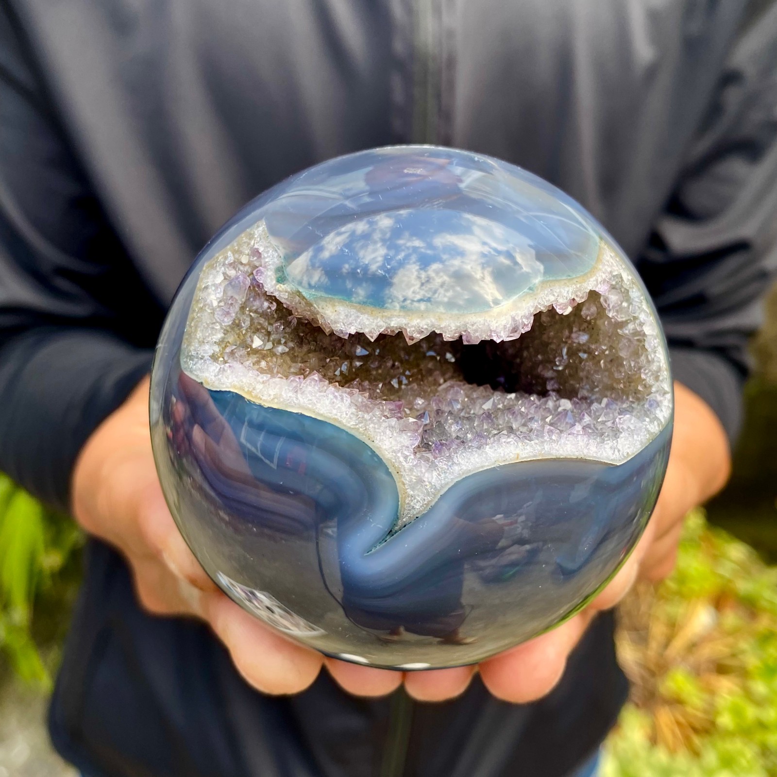 1.36LB Natural Open Smile Agate Sphere Purple Crystal Geode Healing Wealth Colle 1.36LB Natural Open Smile Agate Sphere Purple Crystal Geode Healing Wealth Colle