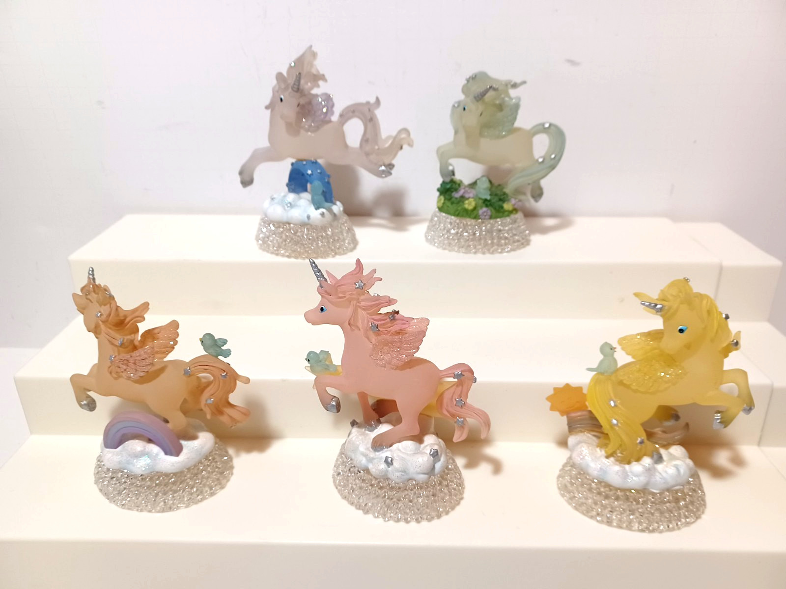 Rainbow Dreams Unicorn Rainbow of Enchantment spun glass base Lot of 5