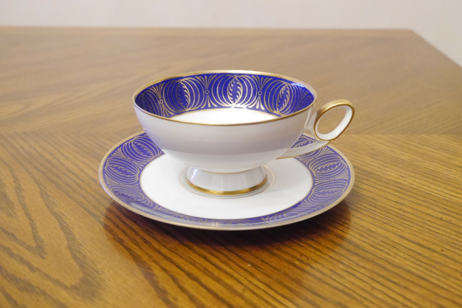 Vintage PT TIRSCHENREUTH Bavaria Germany Footed Tea Cup & Saucer Set