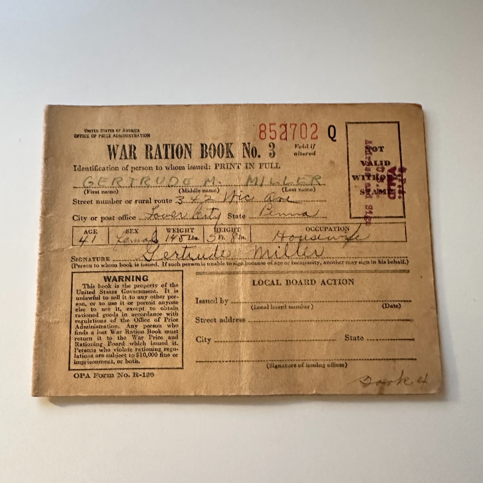 Gertrude M. Miller Book No. 3 Pennsylvania 1940s WWII Ration Book 4TH9-RB Gertrude M. Miller Book No. 3 Pennsylvania 1940s WWII Ration Book 4TH9-RB