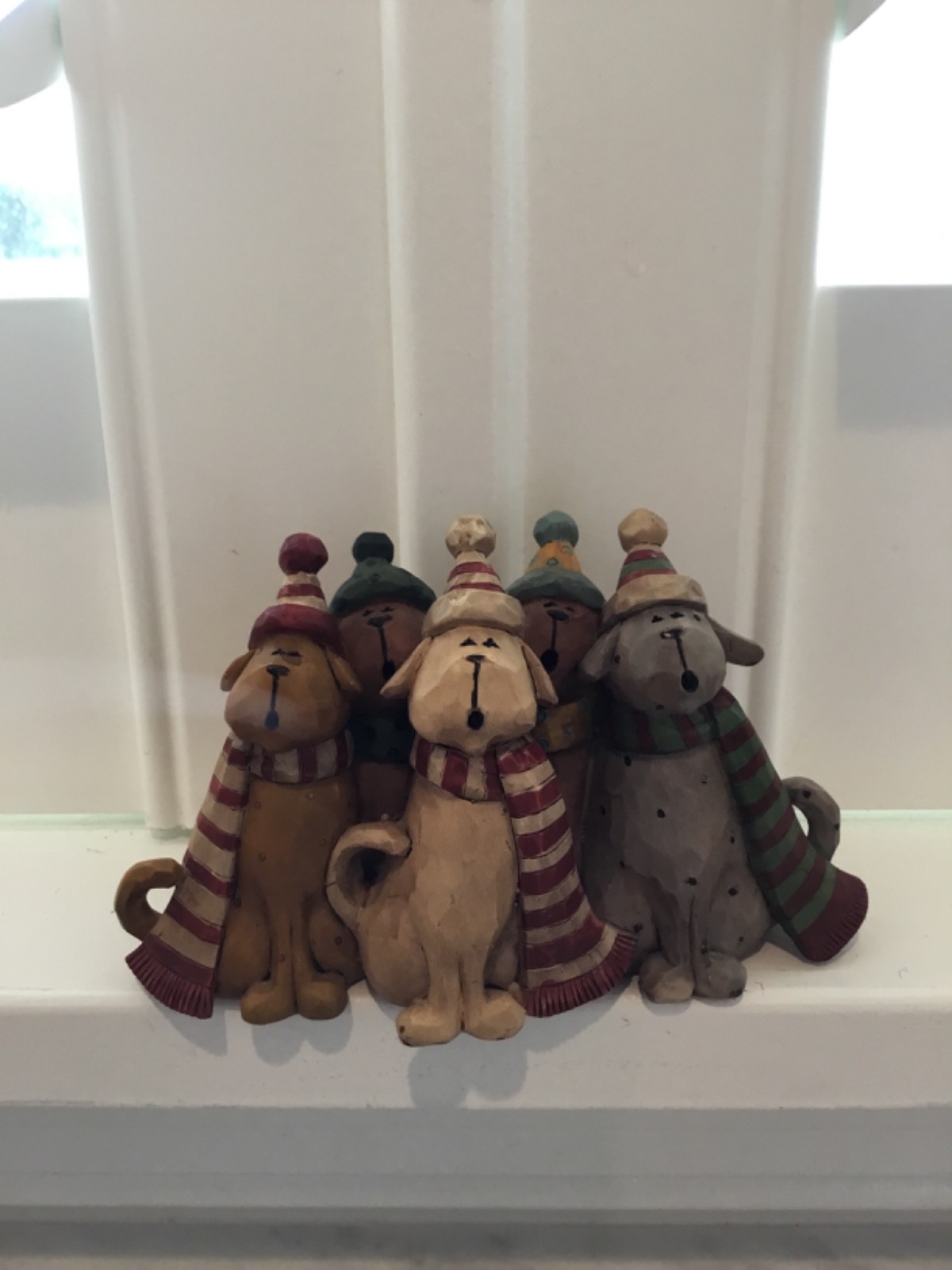 PAT OLSON Dog Christmas Carolers Figurine 3"