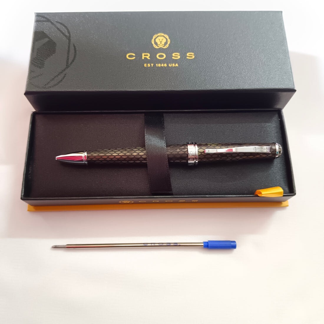 Cross Executive Series Sauvage Leather with Snake Skin Ball pen Cross Executive Series Sauvage Leather with Snake Skin Ball pen