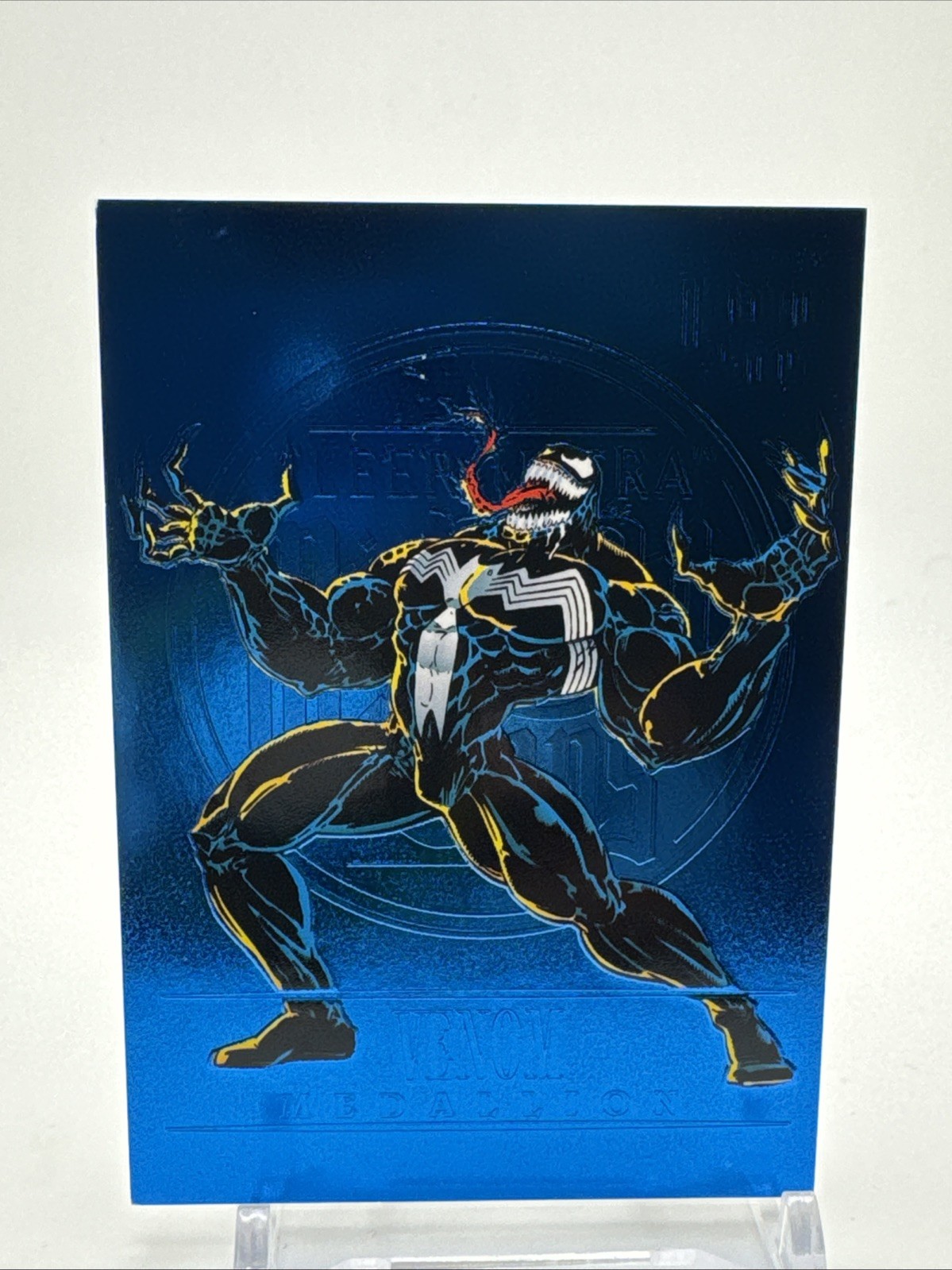 2023 UD Fleer Ultra Midnight Sons VENOM #M45 Sapphire Medallion 17/25 2023 UD Fleer Ultra Midnight Sons VENOM #M45 Sapphire Medallion 17/25