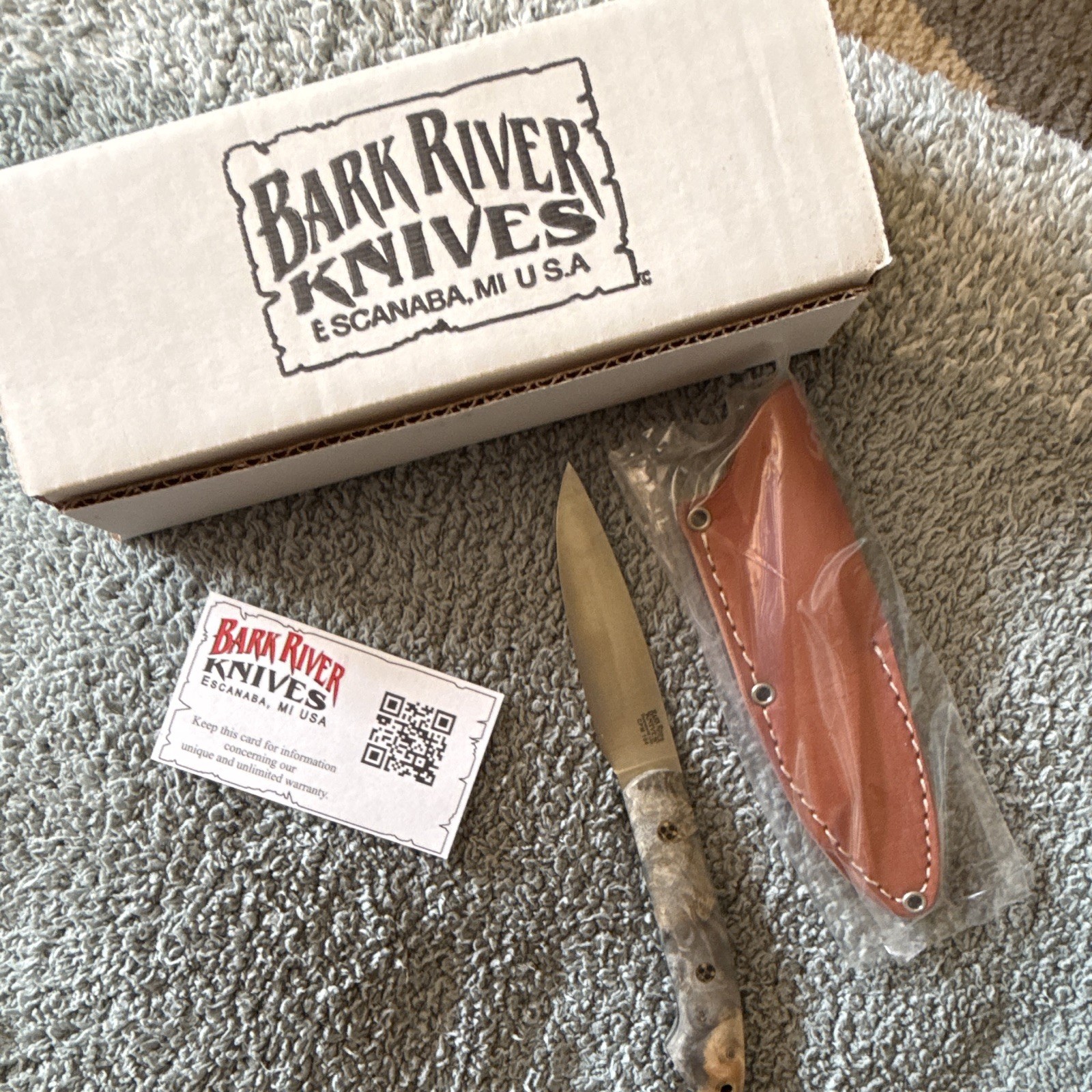 Bark River Fixed Blade Drop Point Plain Edge CPM-154 Full Tang w/ Sheath Bark River Fixed Blade Drop Point Plain Edge CPM-154 Full Tang w/ Sheath