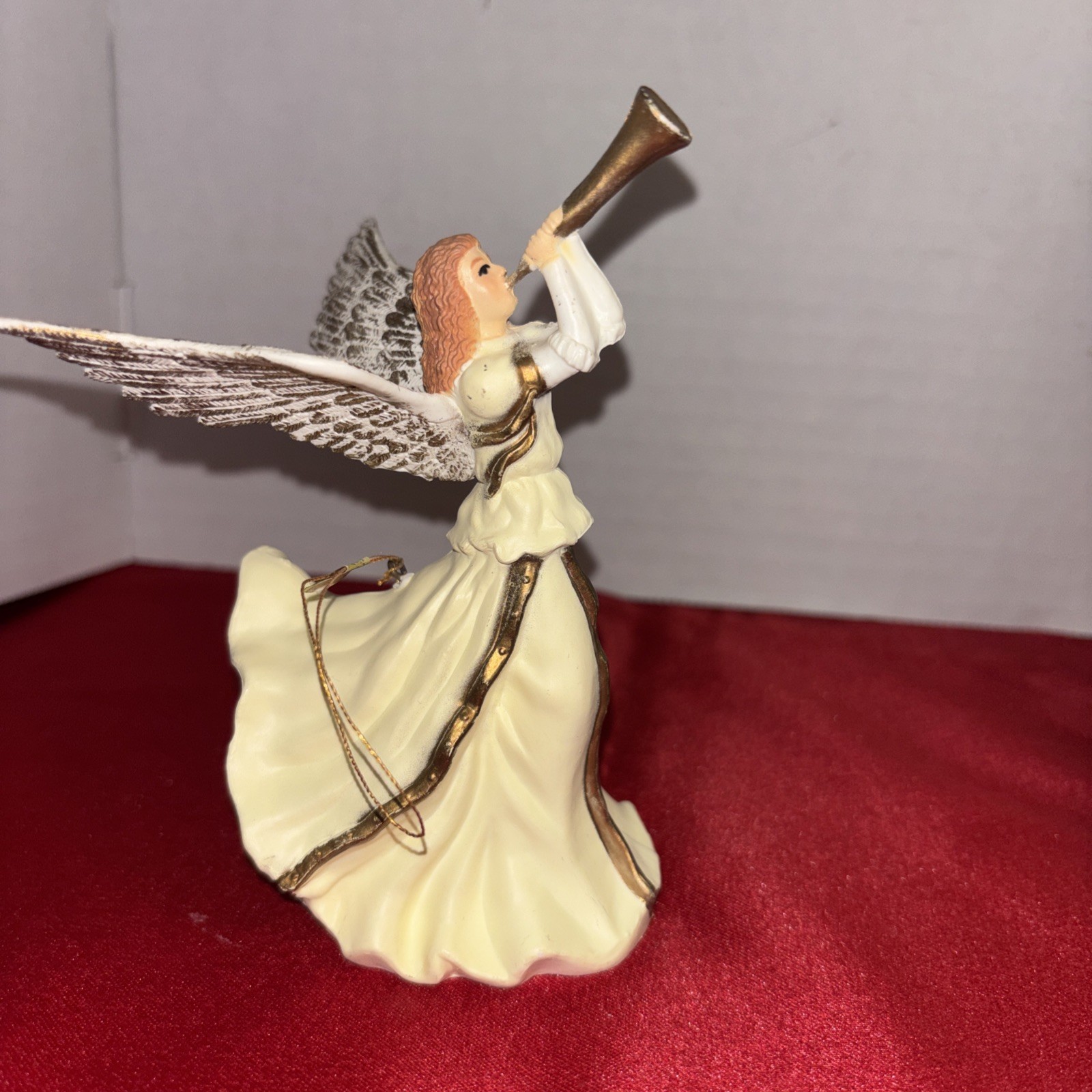 Vintage Silvestri Christmas Herald Angel Cream And Gold Ornament 5.25”Tall Vintage Silvestri Christmas Herald Angel Cream And Gold Ornament 5.25”Tall