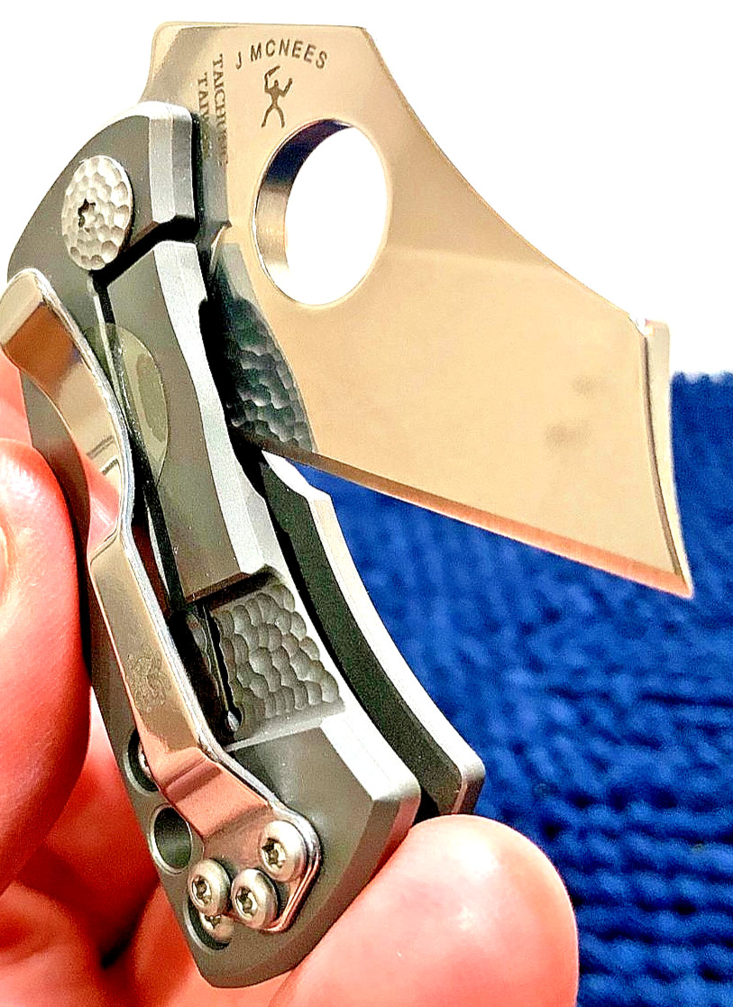 Spyderco McBee 5th Pocket Money Clip (C236TIP) *High-End Executive* KC Knife Spyderco McBee 5th Pocket Money Clip (C236TIP) *High-End Executive* KC Knife