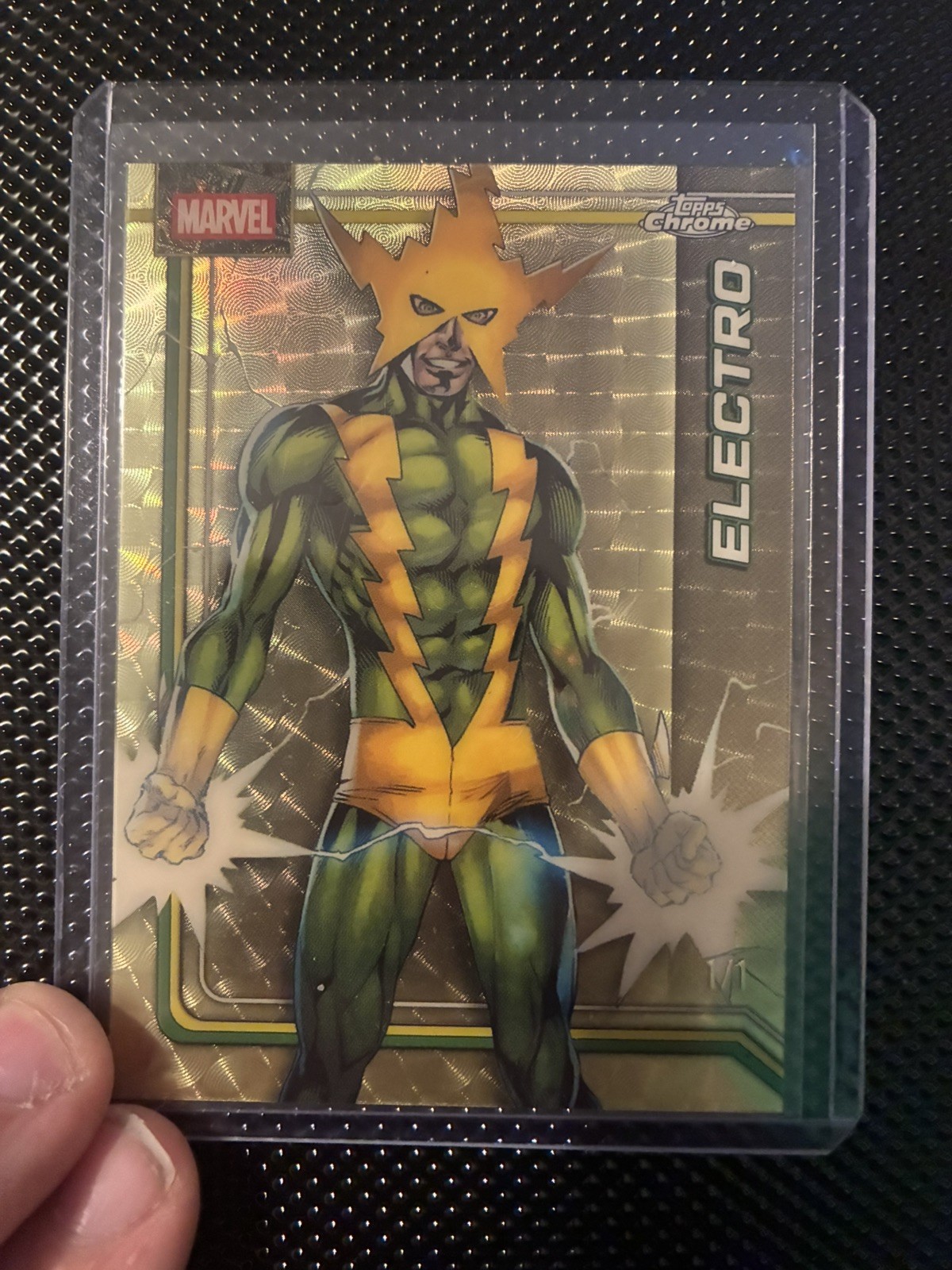 2026 Topps Chrome Marvel Electro #116 Superfractor 1/1 TRUE GOLD ONE OF ONE 2026 Topps Chrome Marvel Electro #116 Superfractor 1/1 TRUE GOLD ONE OF ONE