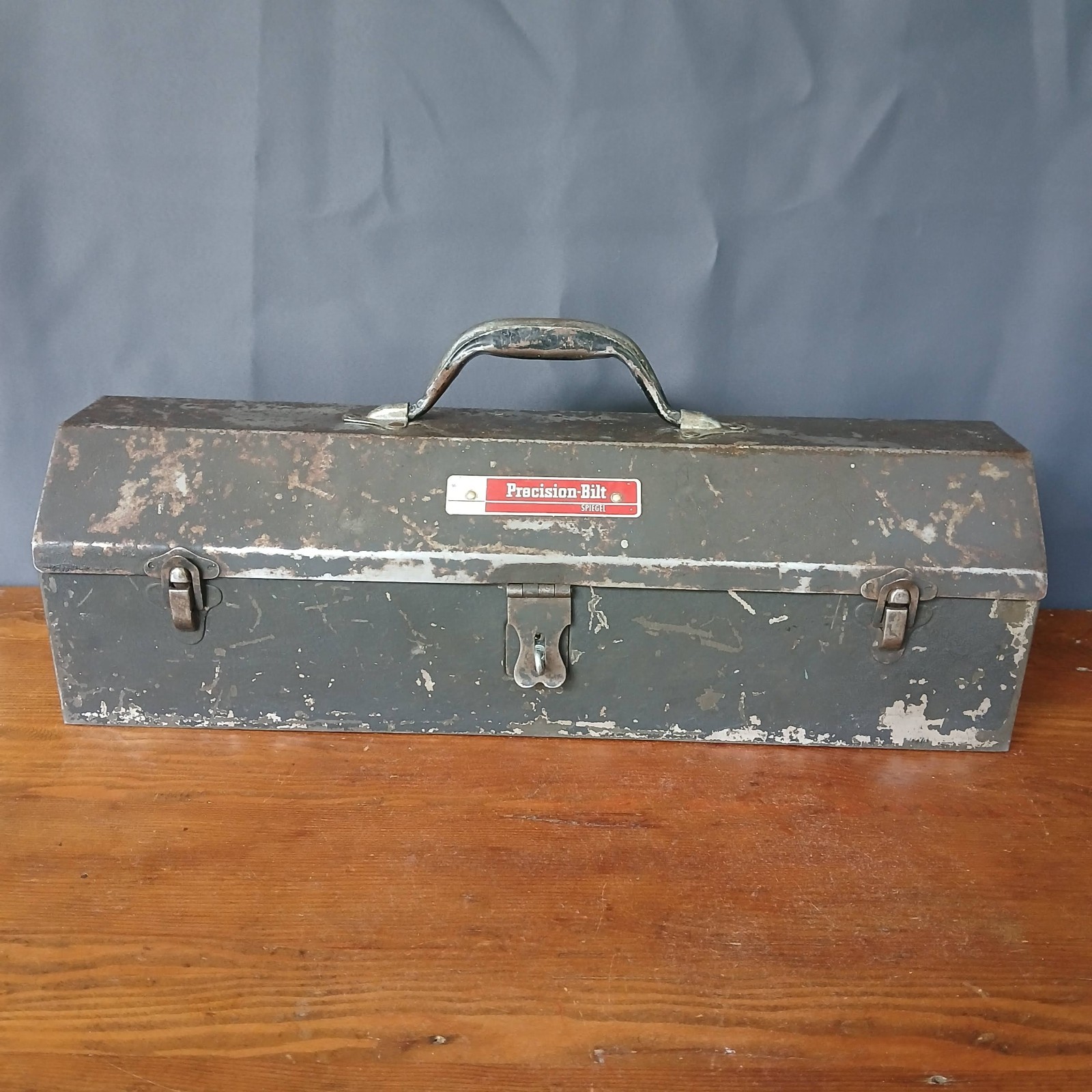 Vintage Spiegel Precision-Bilt Hip Roof Mechanics Toolbox w/Tray Spiegel Rare Vintage Spiegel Precision-Bilt Hip Roof Mechanics Toolbox w/Tray Spiegel Rare