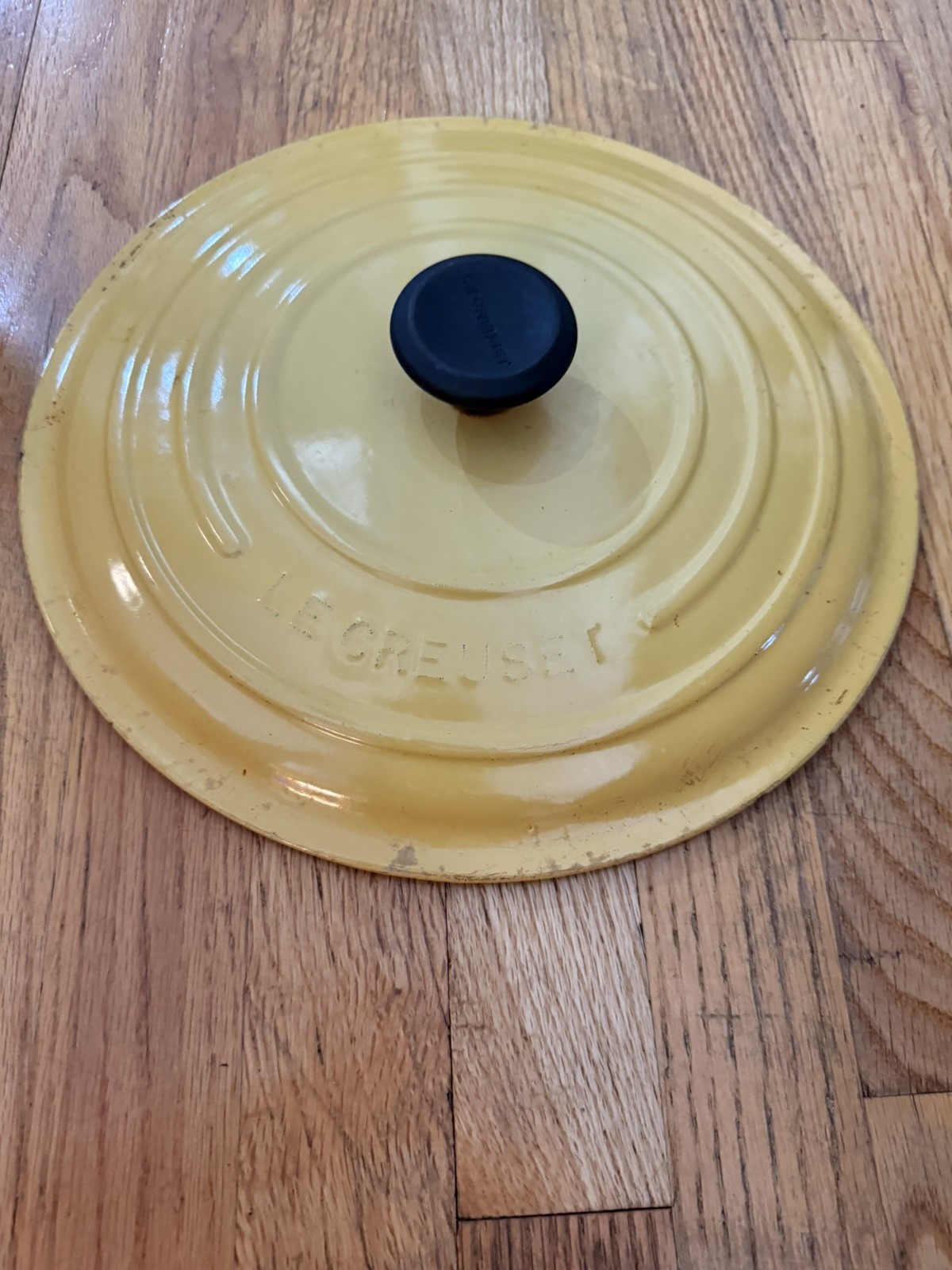 Le Cruiset #30 Dutch Oven Lid Only Yellow Honey Color Replacement Lid Le Cruiset #30 Dutch Oven Lid Only Yellow Honey Color Replacement Lid