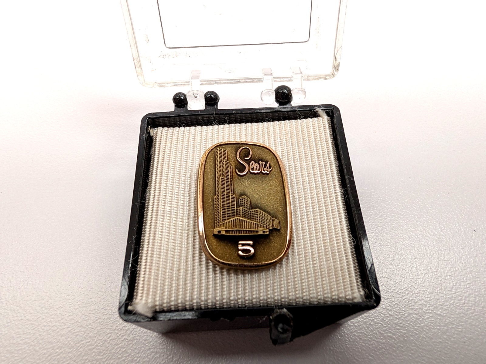 NOS Vintage Sears 5 Year Service Pin Tie Tack 1/10 10K GF Sears Tower in Box NOS Vintage Sears 5 Year Service Pin Tie Tack 1/10 10K GF Sears Tower in Box